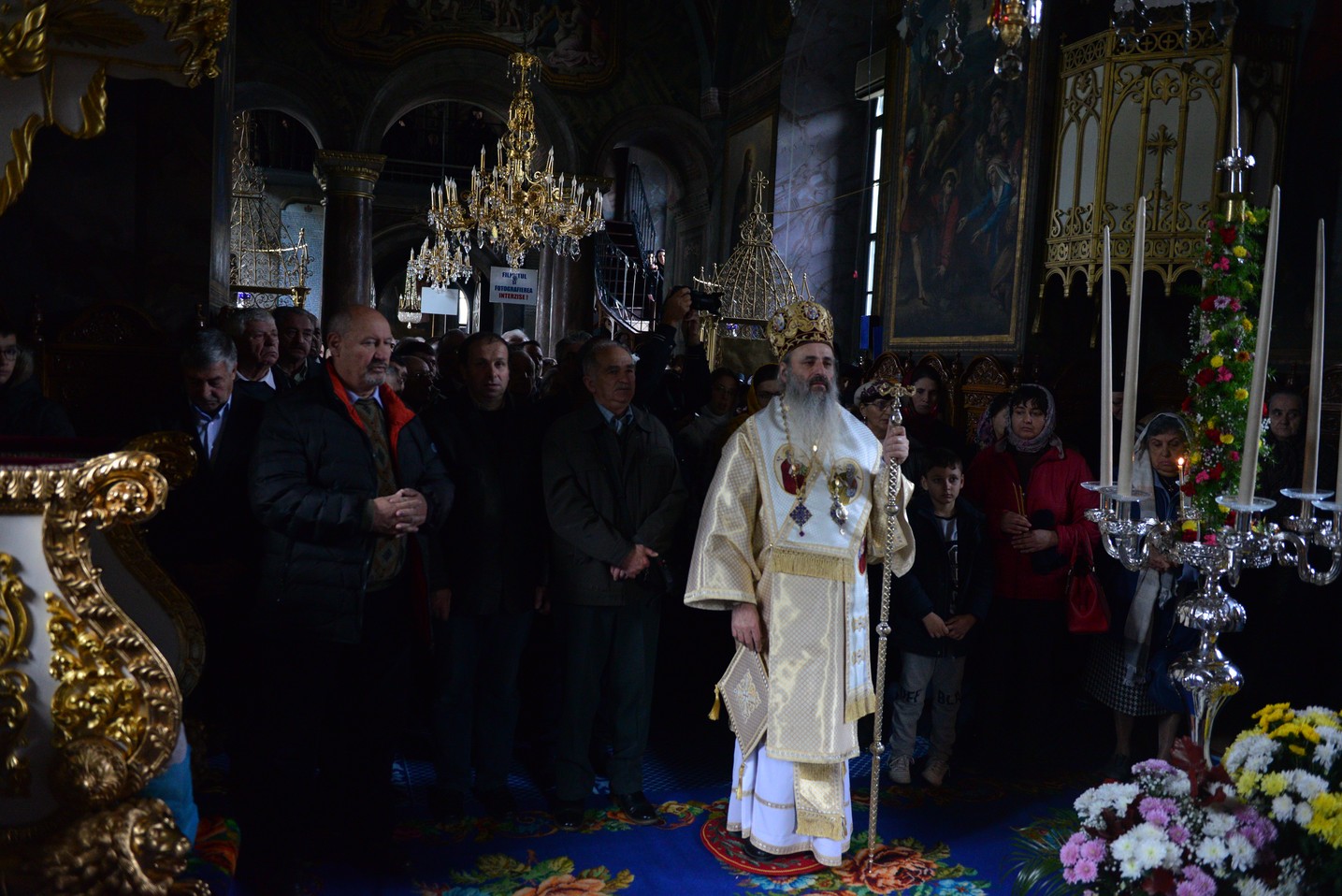 Mitropolitul Moldovei şi Bucovinei, la hramul Mănăstirii Agapia: „Omul este ființă chemată să aducă laudă lui Dumnezeu”