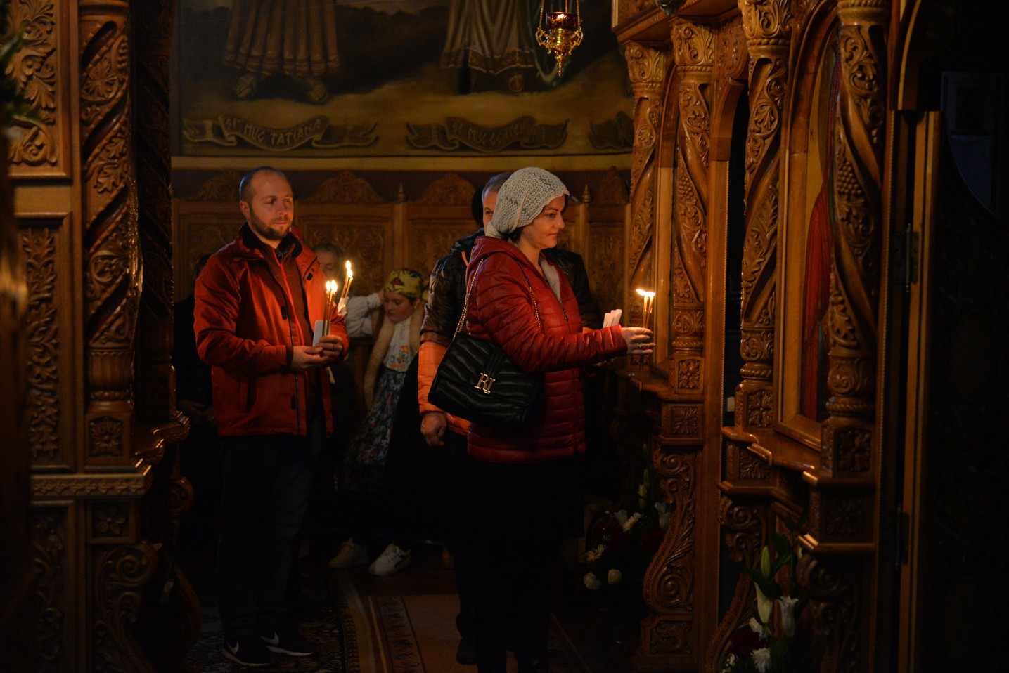 Slujbă arhierească la hramul mănăstirii nemțene Peștera