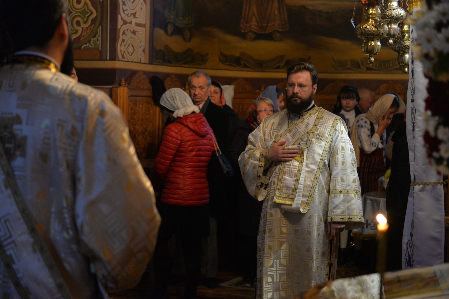 Slujbă arhierească la hramul mănăstirii nemțene Peștera