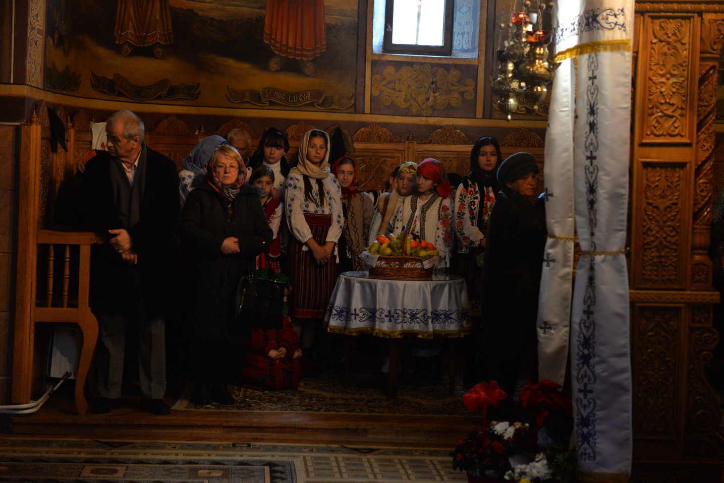 Slujbă arhierească la hramul mănăstirii nemțene Peștera