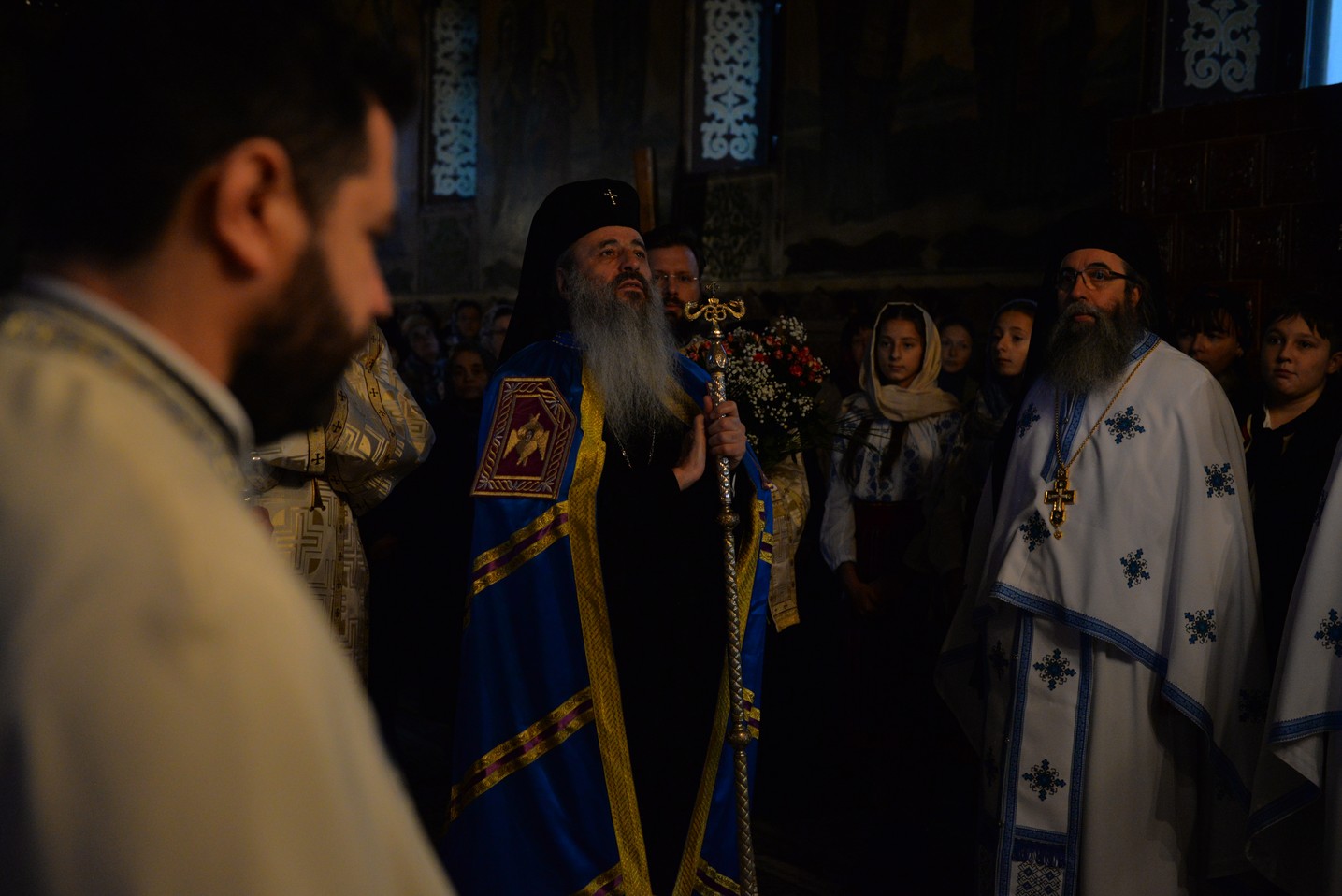 Slujbă arhierească la hramul mănăstirii nemțene Peștera