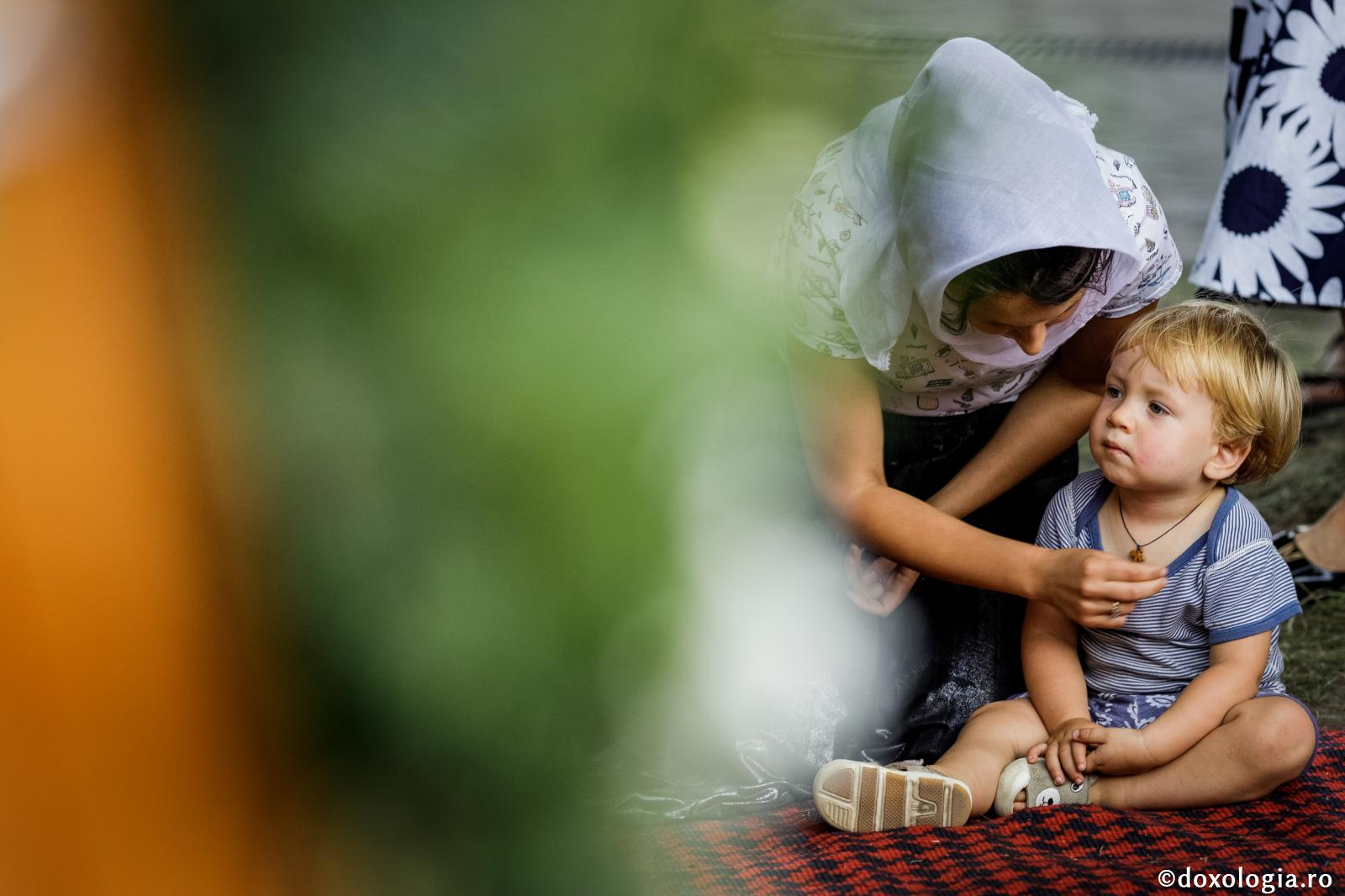 Copilul are nevoie de hrană și pentru minte, și pentru inimă