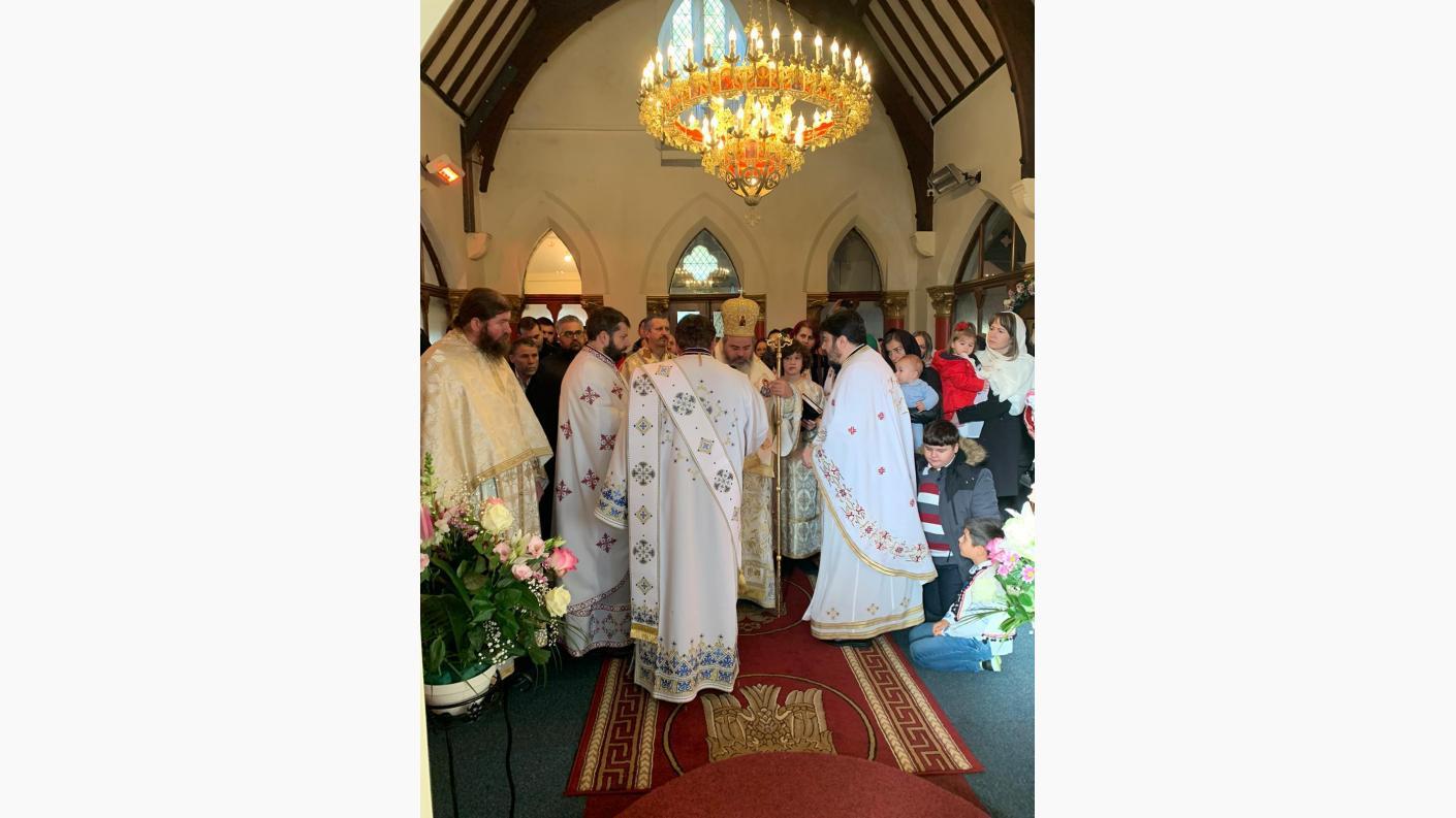 Slujbe arhiereşti ale Preasfinţitului Părinte Ignatie