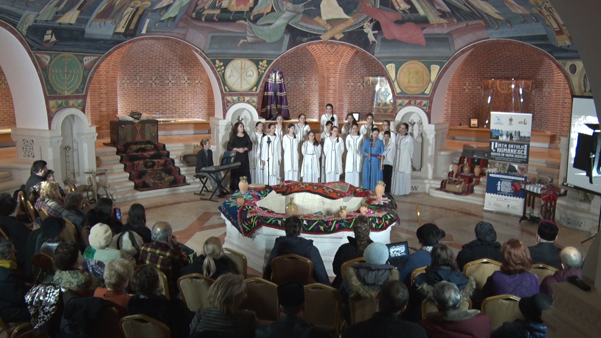 (Video) Concert coral tradițional la Muzeul Mitropolitan din Iași