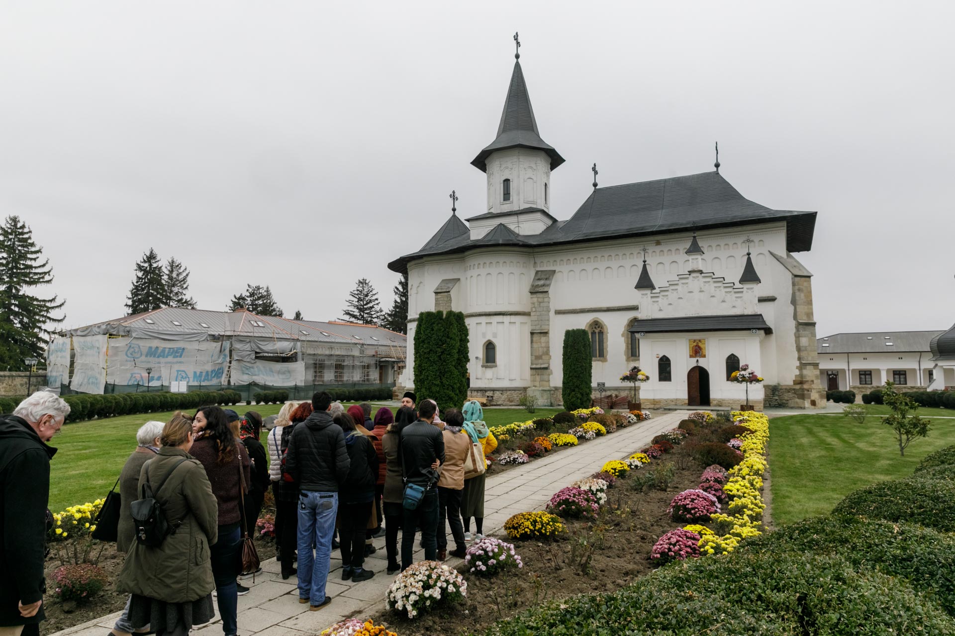 Foto: pr. Silviu Cluci Simpozionul Internațional „Anastasis. Artă și Cultură Medievală între Orient și Occident”, la final