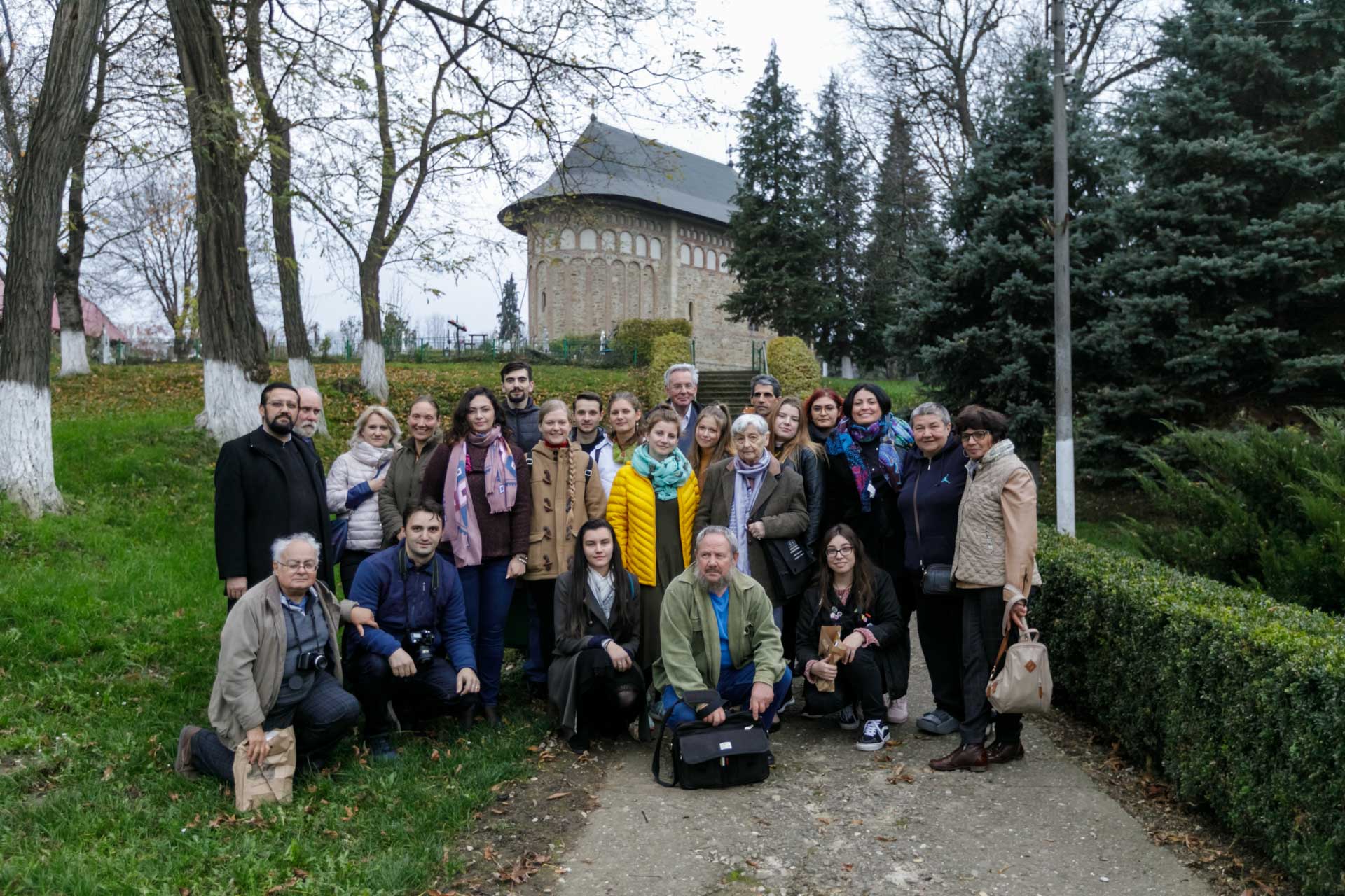 Foto: pr. Silviu Cluci Simpozionul Internațional „Anastasis. Artă și Cultură Medievală între Orient și Occident”, la final