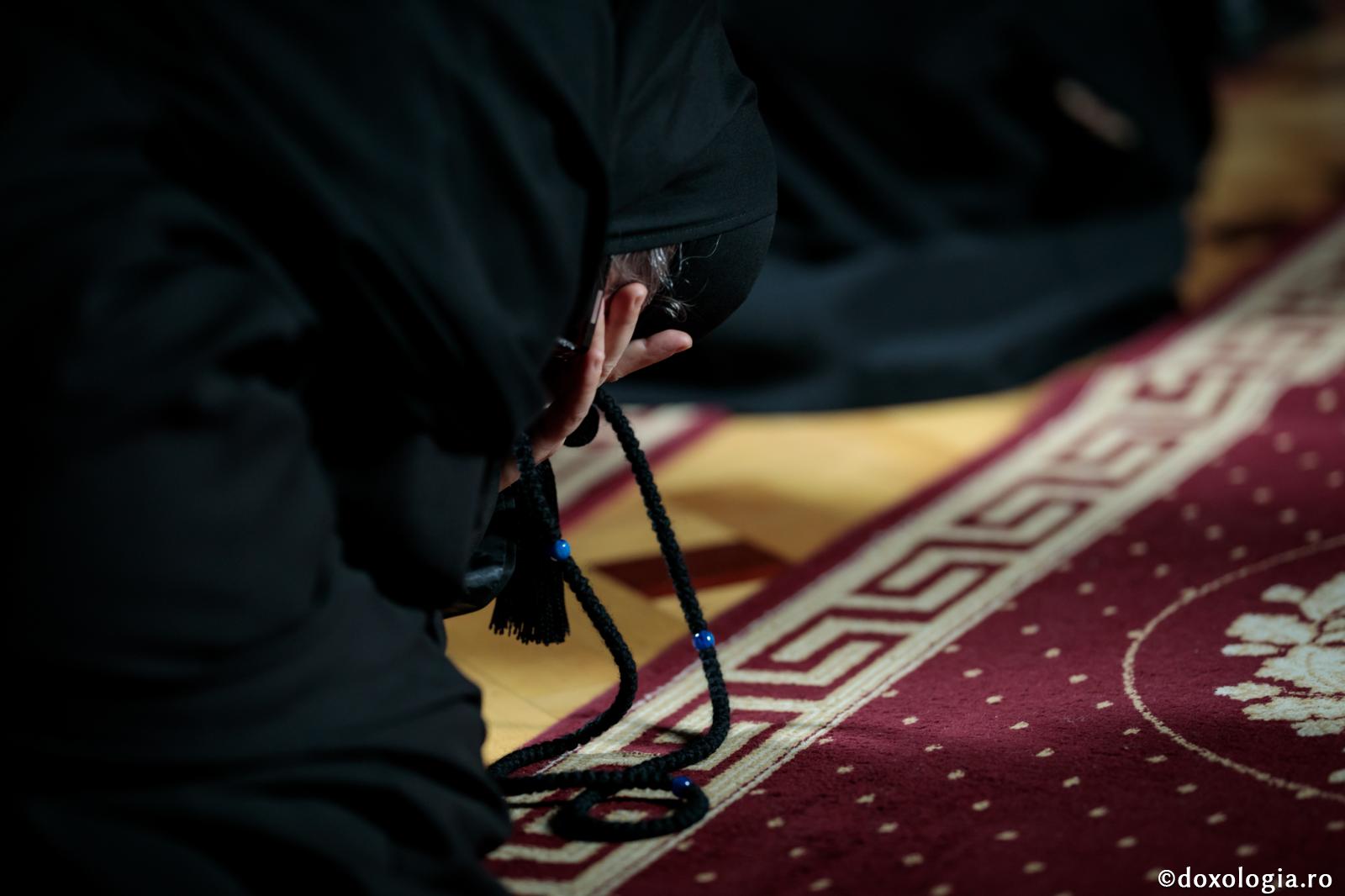 Către aceste fericiri de mai jos să râvnim