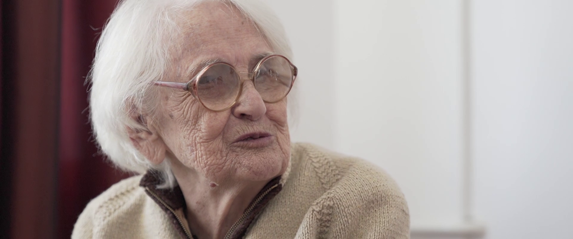 (Video) E greu să stai singur – de aceea sunt aici