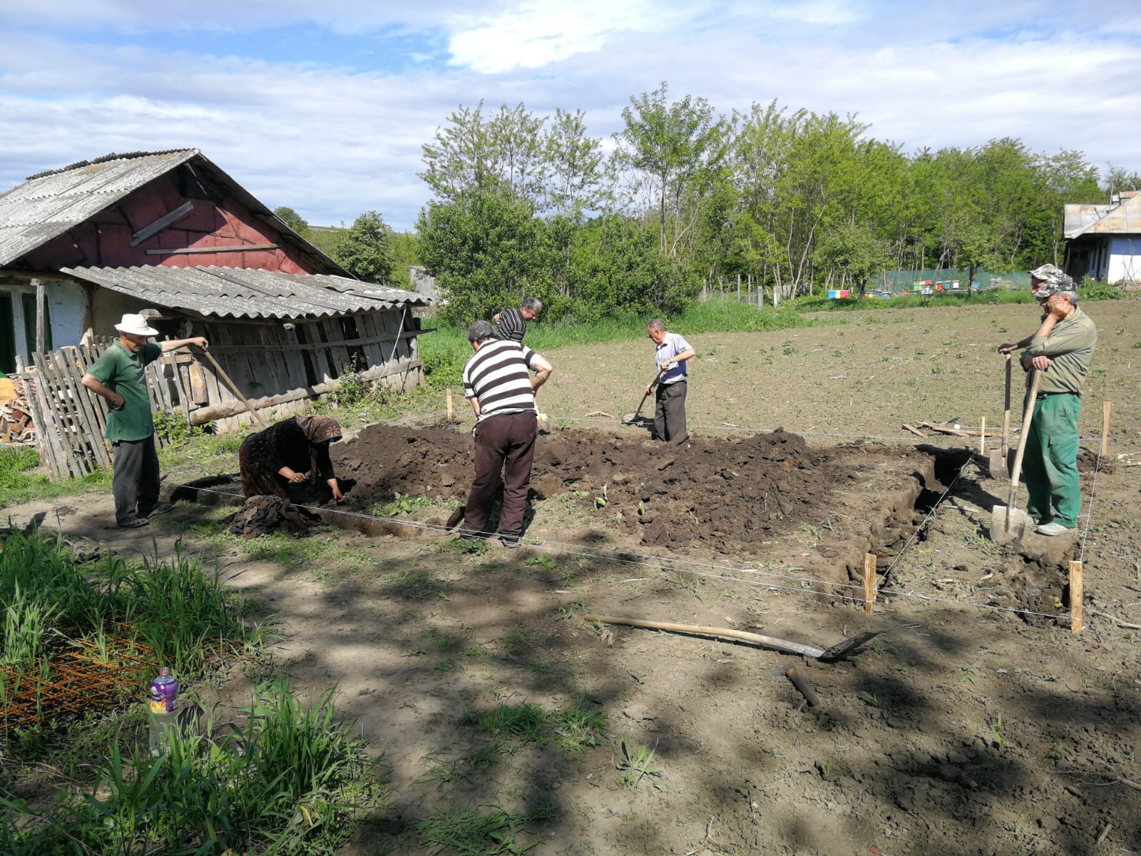 Casă pentru o familie nevoiaşă în Parohia Bărcu-Goşmani