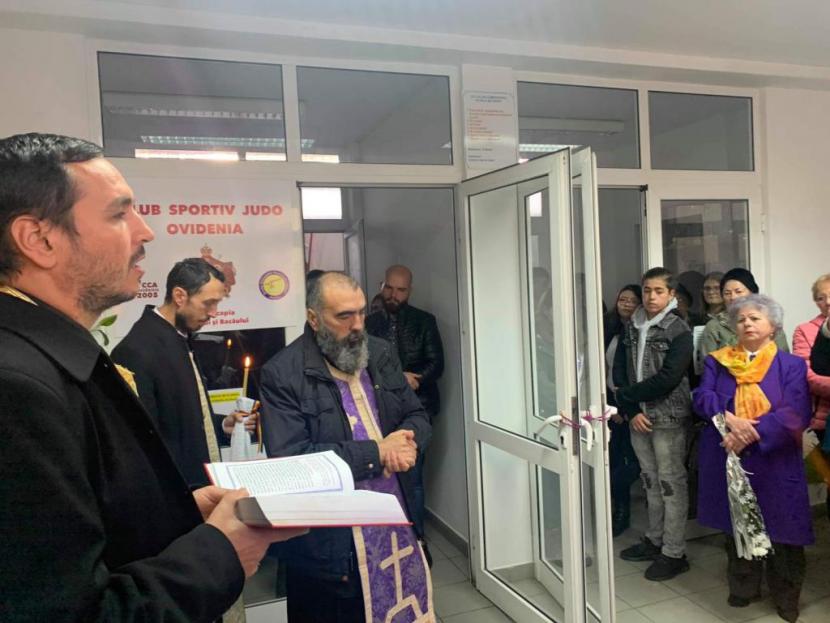 Proiecte socio-educaţionale implementate de Asociaţia „Ovidenia Bacău 2005” Proiecte socio-educaţionale implementate de Asociaţia „Ovidenia Bacău 2005”