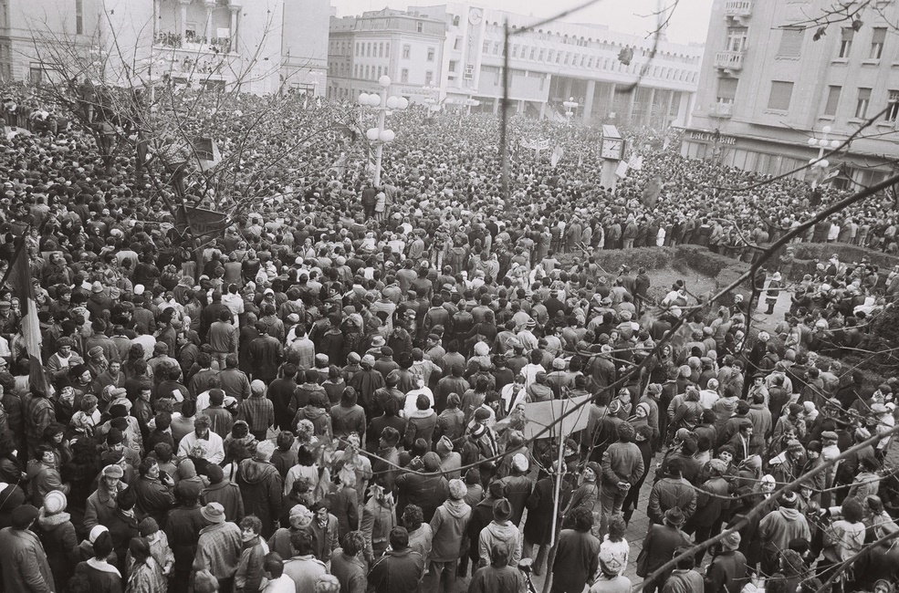 Revoluţia Română din 1989 - Timişoara (Foto: Constantin Duma, mediafax.ro) (Interviu) Dan Negru, despre Revoluția din ’89: „În zilele în care Timișoara era izolată de România, toți aveau un singur reper: Catedrala Mitropolitană”