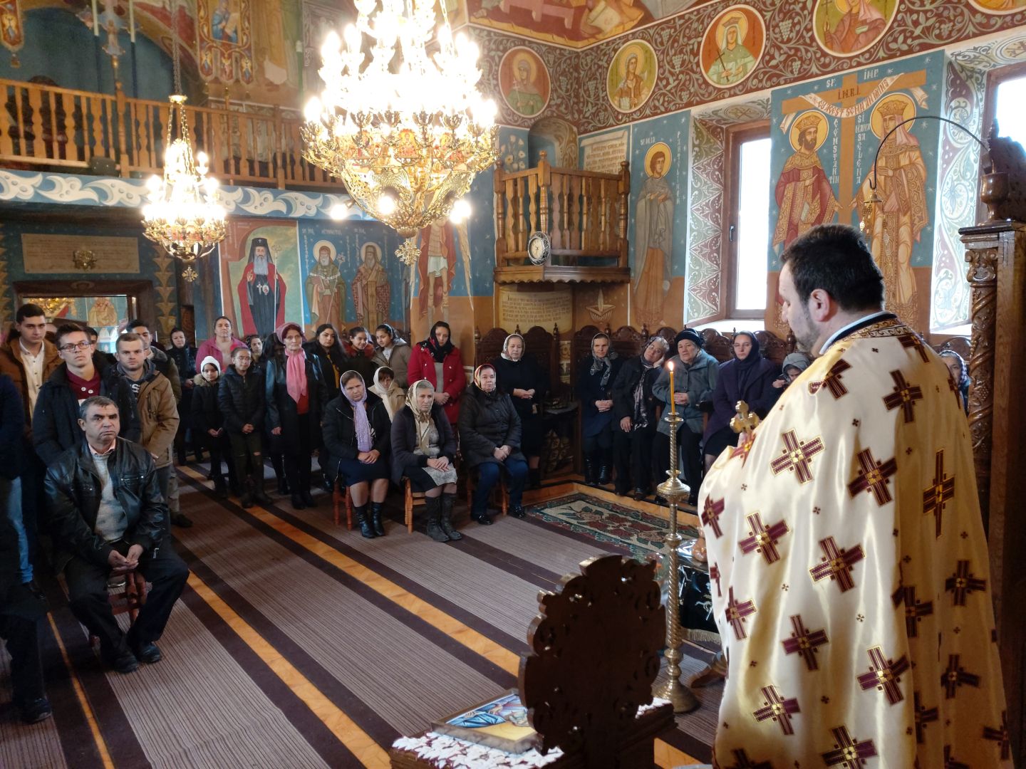 Simpozion despre educatori, profesori și învățători la Parohia Glodenii Gândului