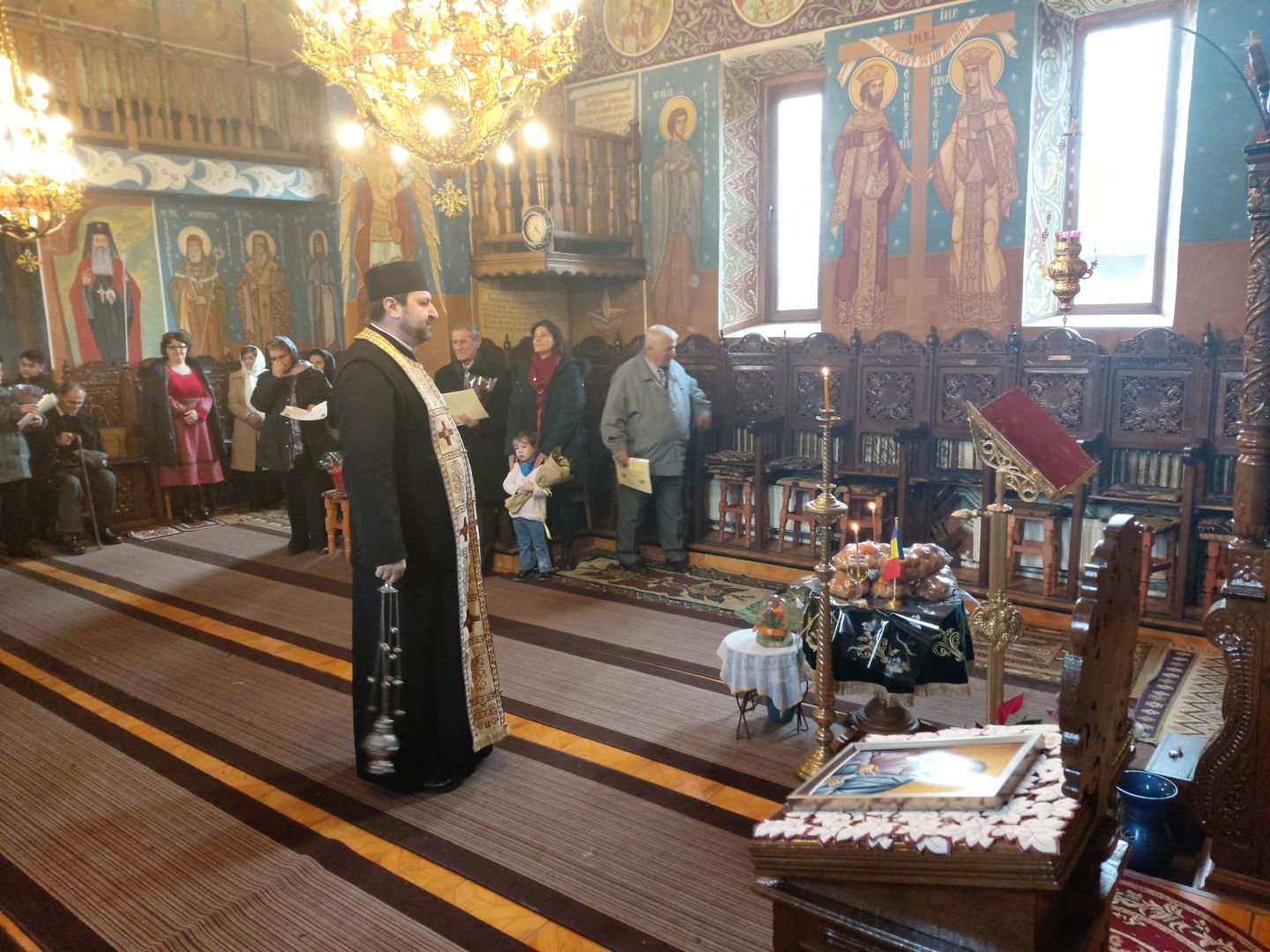 Simpozion despre educatori, profesori și învățători la Parohia Glodenii Gândului