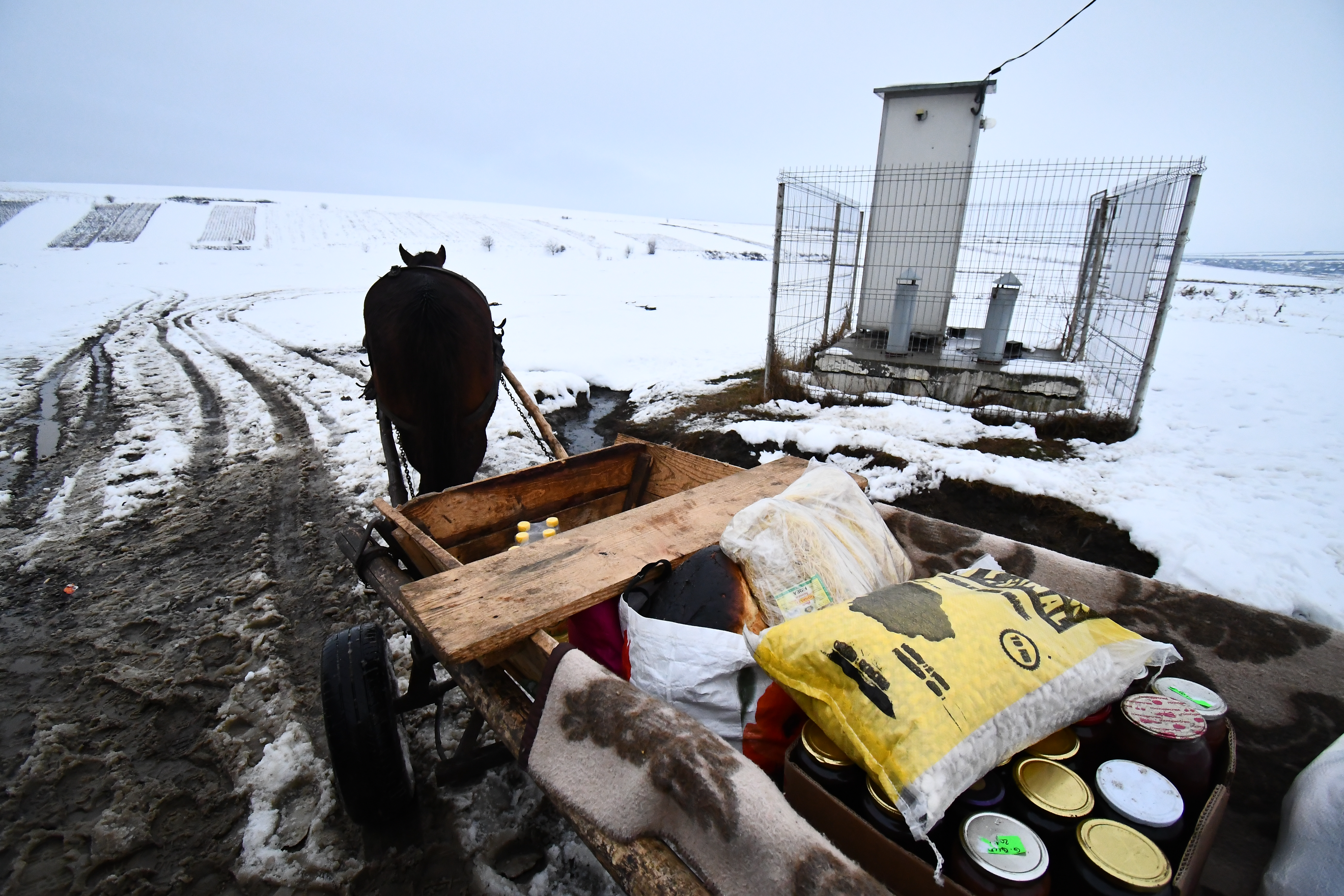 O familie nevoiașă din satul Ion Neculce se va muta într-o nouă casă