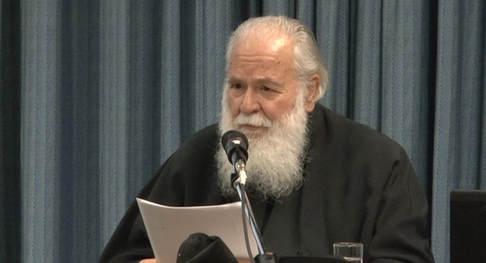 Părintele George Metallinos a trecut la cele veșnice