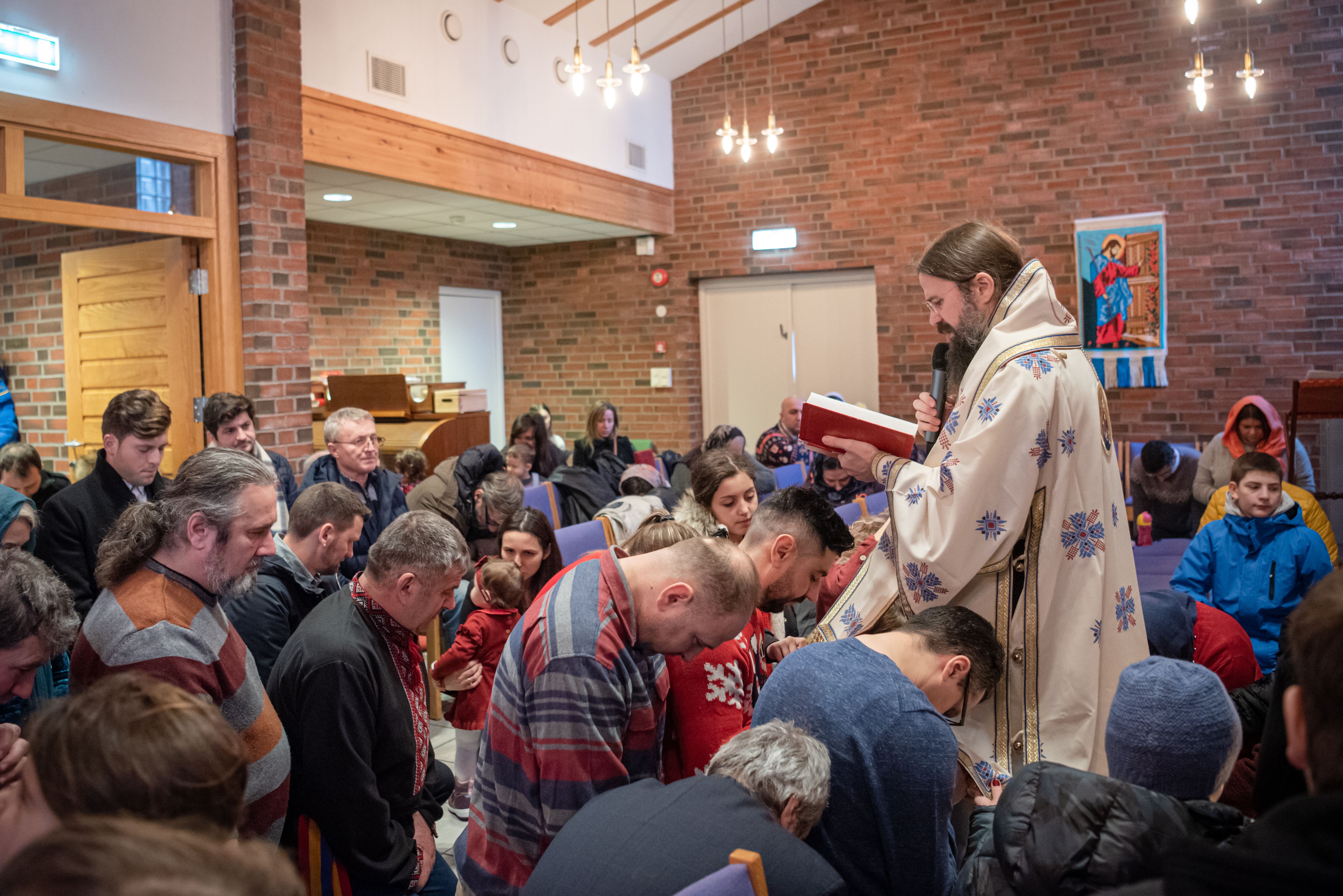 Concerte de colinde în Episcopia Europei de Nord dedicate familiei Smicală
