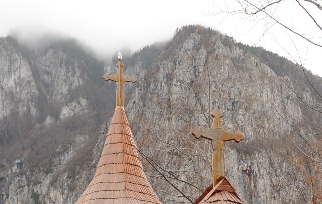 Oamenii pentru care Ziua României e permanent