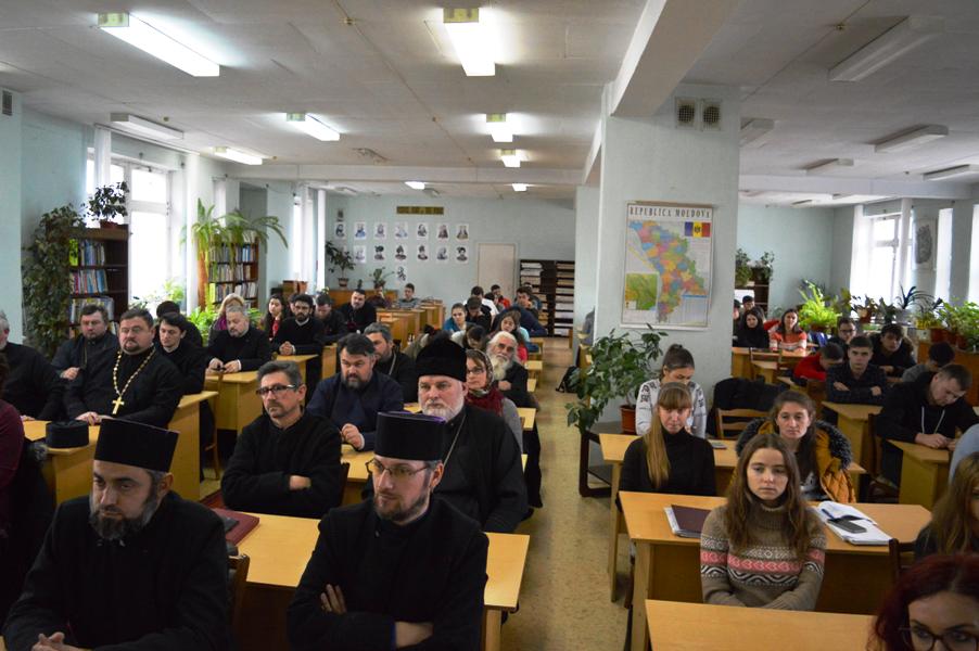 Primul jurnal misionar al cuviosului Anatolie Tihai, lansat la Universitatea din Bălţi