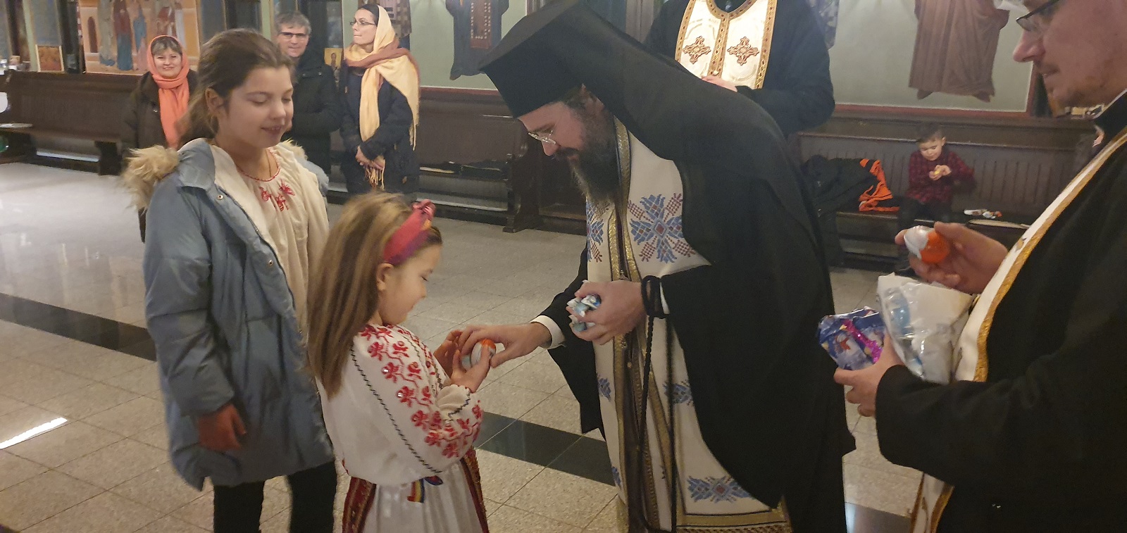 Concerte de colinde în Episcopia Europei de Nord dedicate familiei Smicală