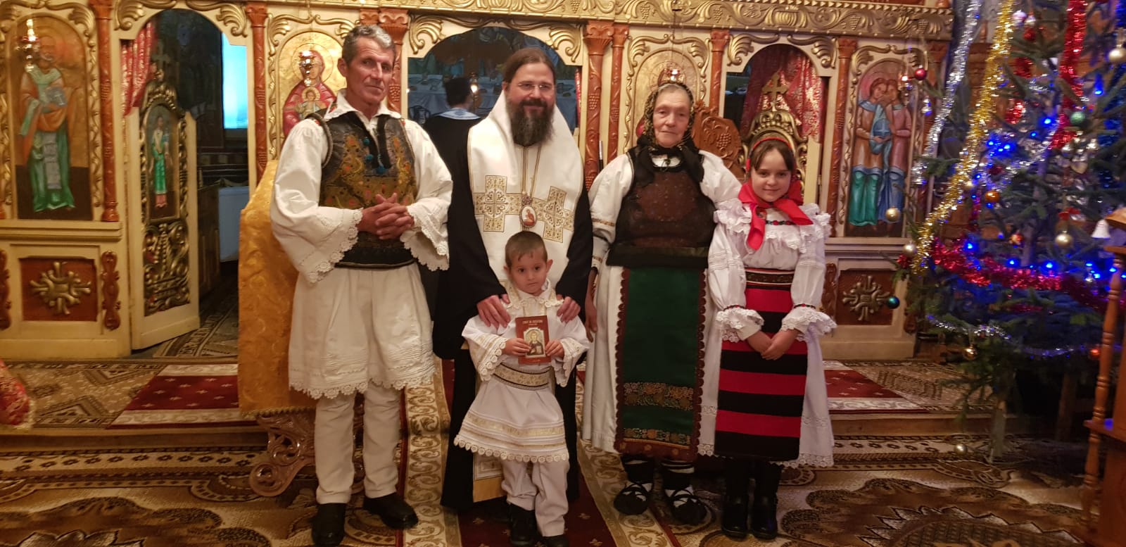 PS Macarie: „Dragostea de buni si străbuni adună oamenii într-o legătură a păcii și unității”