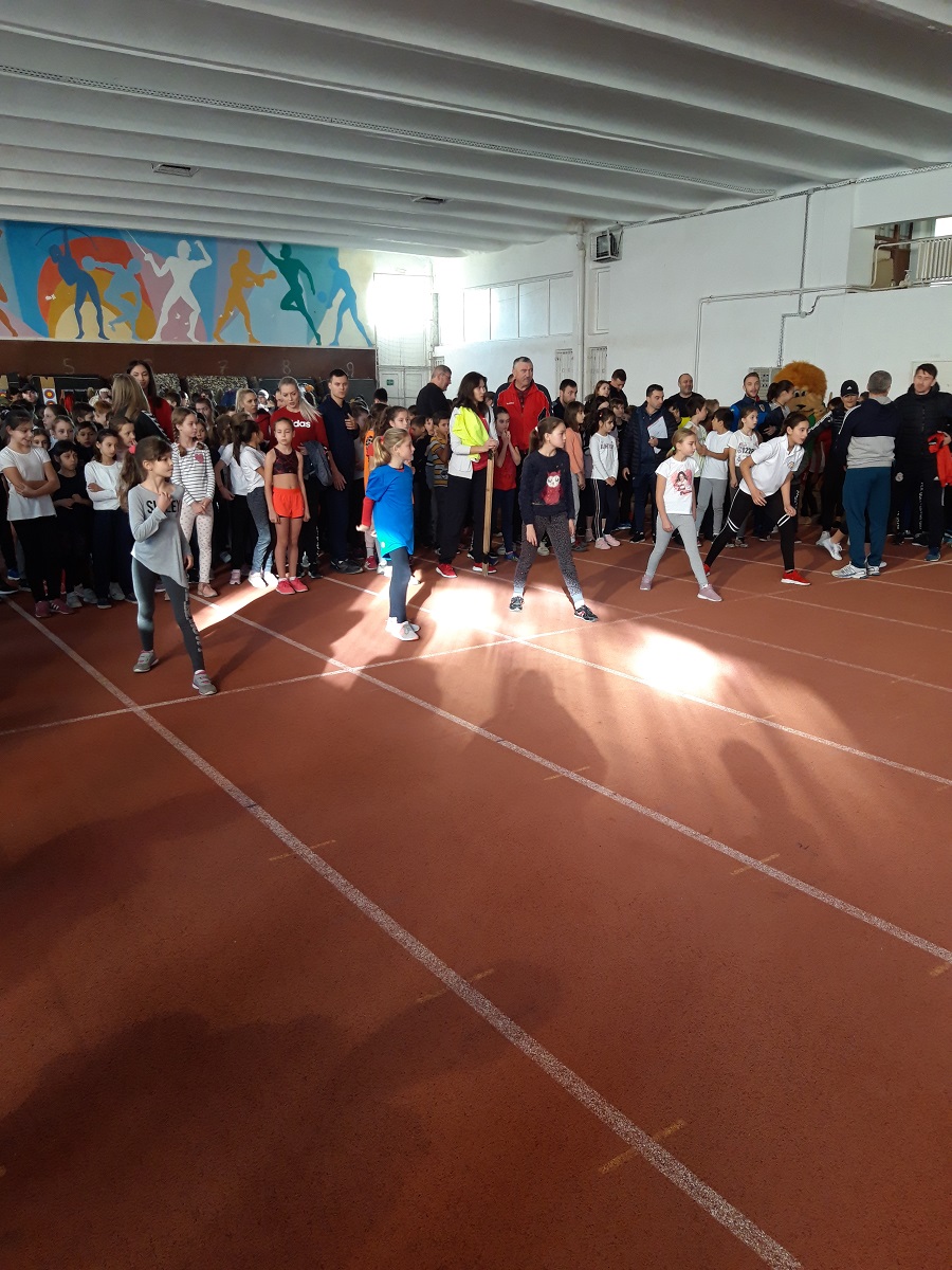 Concurs de atletism, atelier de pictură şi festival de colinde, în Protopopiatul 3 Iaşi