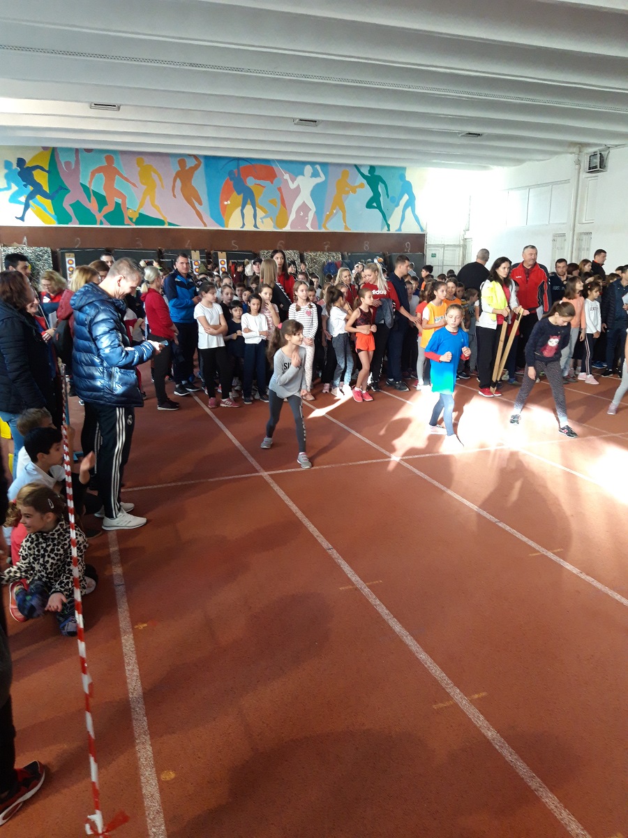 Concurs de atletism, atelier de pictură şi festival de colinde, în Protopopiatul 3 Iaşi