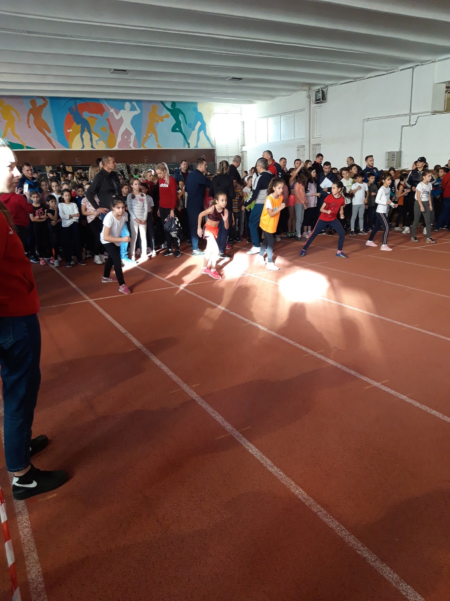 Concurs de atletism, atelier de pictură şi festival de colinde, în Protopopiatul 3 Iaşi