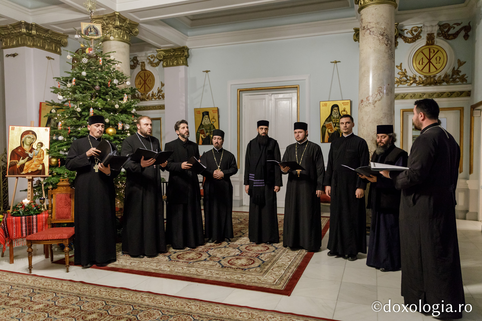 Corul preoților din Cahul, Republica Moldova – Colindători la Reședința Mitropolitană 2019