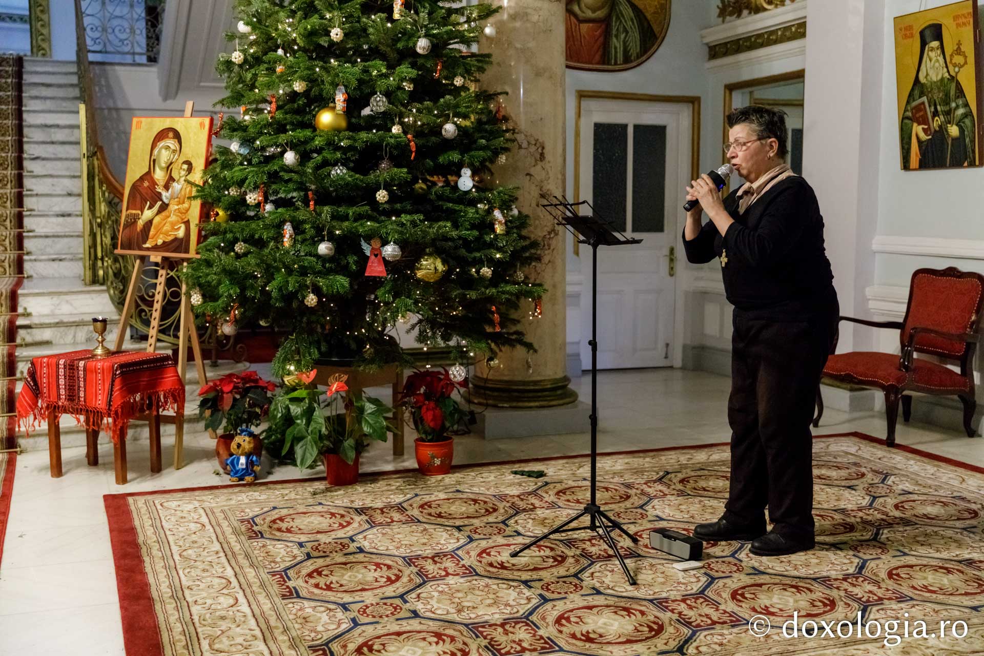 Năforniţă Mărioara – Colindători la Reședința Mitropolitană 2019