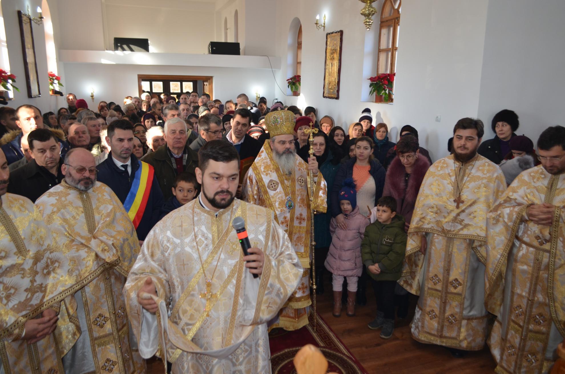 Liturghie arhierească în filia Bumbăta, Protopopiatul Huşi