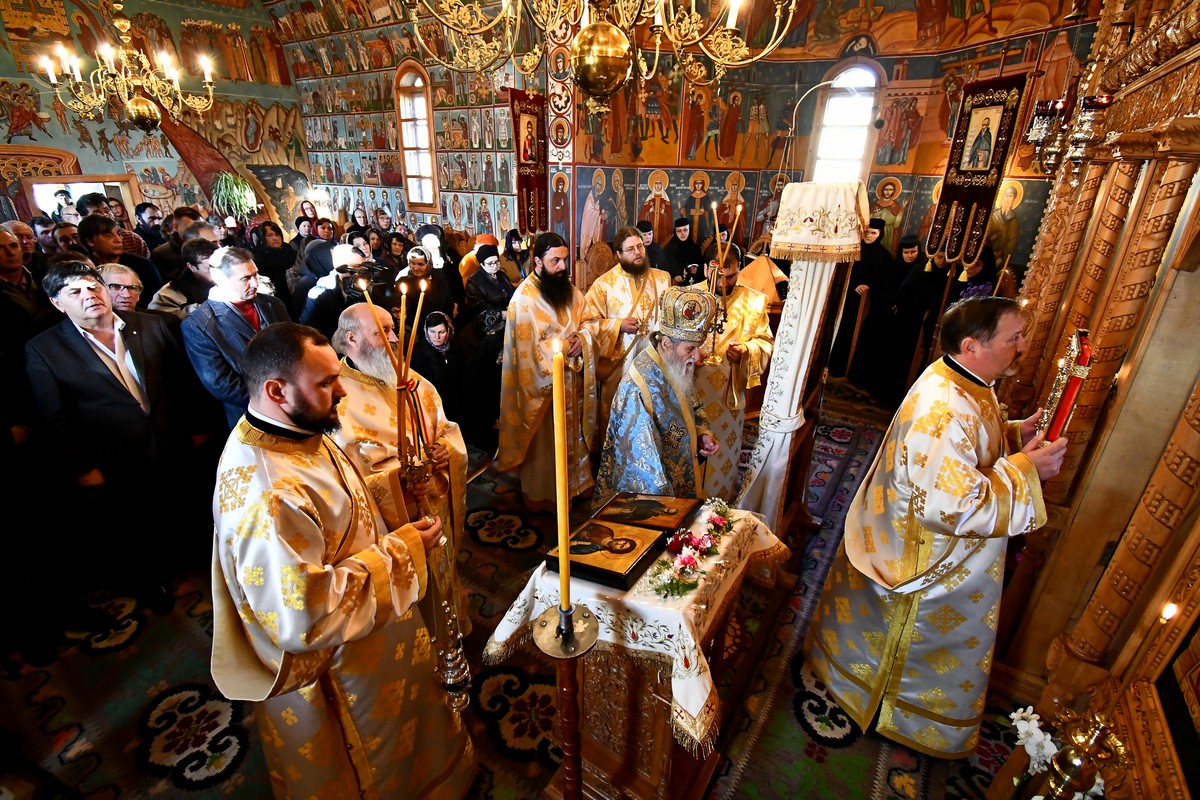 Mănăstirea Voroneț și-a serbat al doilea hram