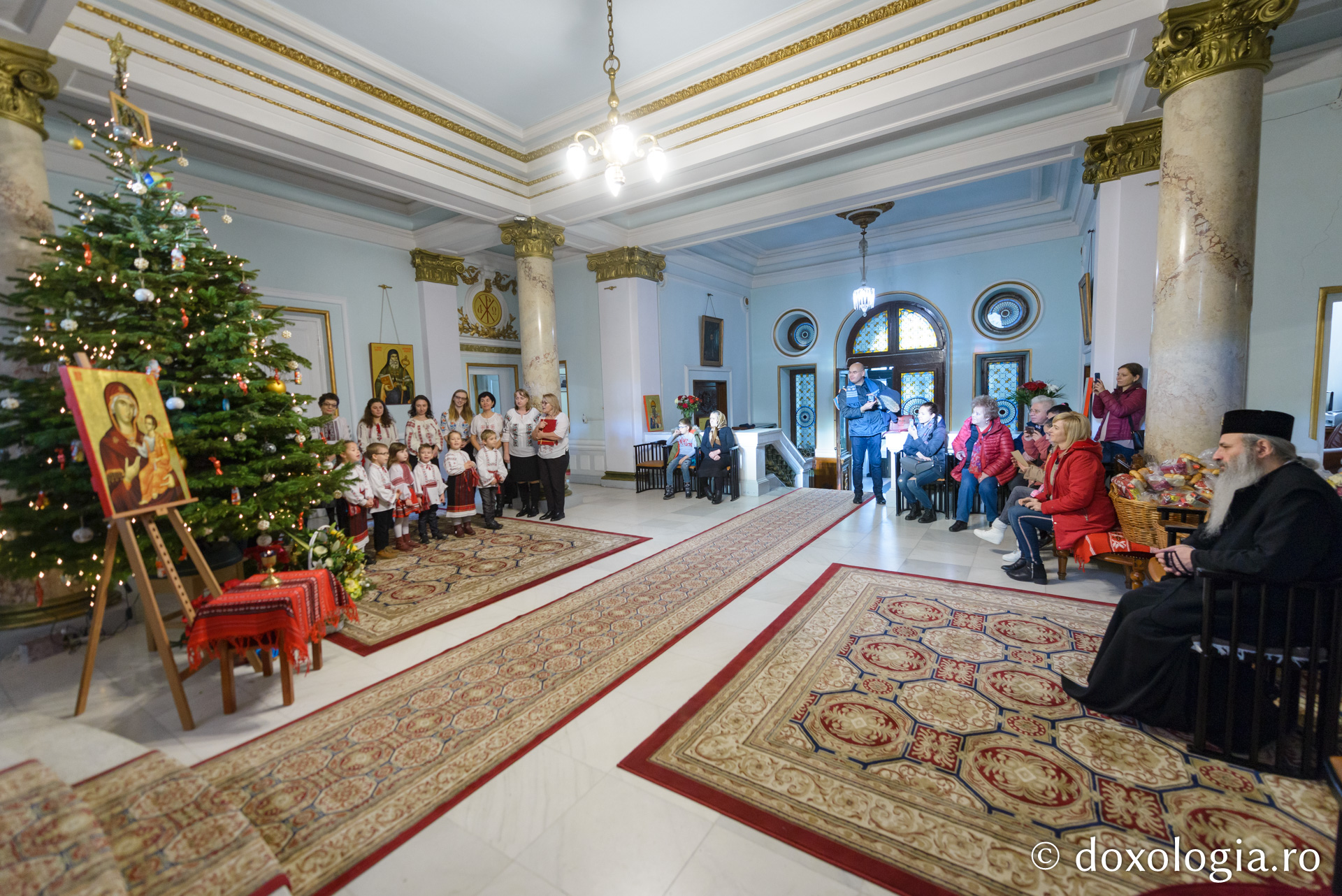 Grădinița cu program prelungit nr. 29 – Colindători la Reședința Mitropolitană 2019