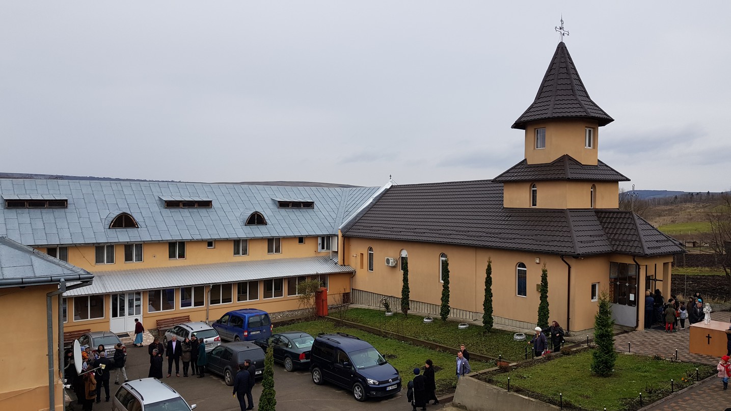 Hramul Așezământului social-filantropic „Sfântul Andrei” din Fălticeni