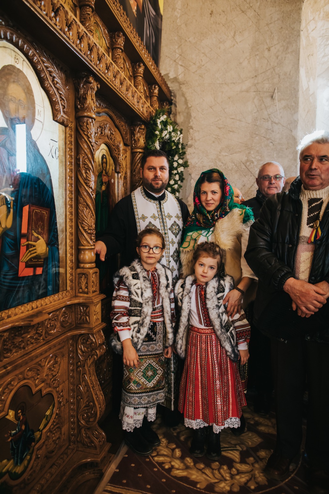 Sărbătoarea Sfântului Ierarh Nicolae - primul hram sărbătorit în biserica nouă de la Bălușești