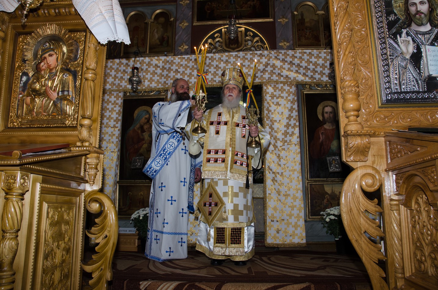 Momente aniversare la Parohia „Pogorârea Sfântului Duh” din Vicovu de Jos