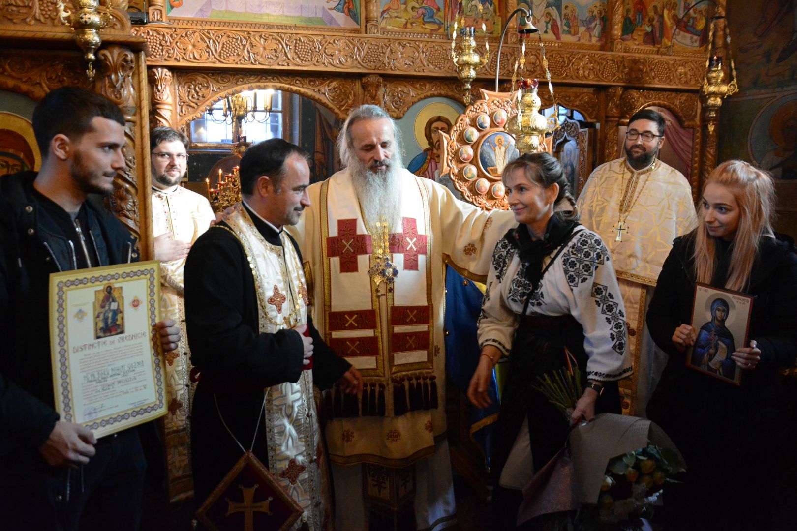 Slujire arhierească la Parohia Bădeni – Iași