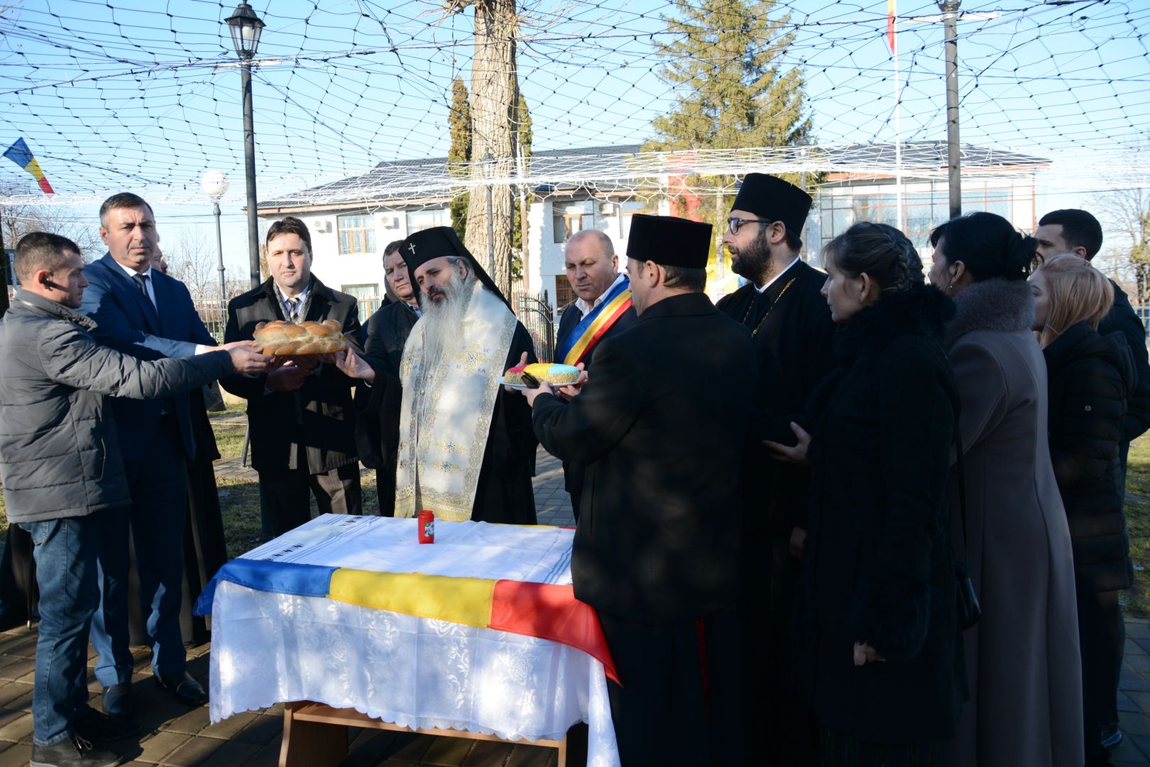 Slujire arhierească la Parohia Bădeni – Iași