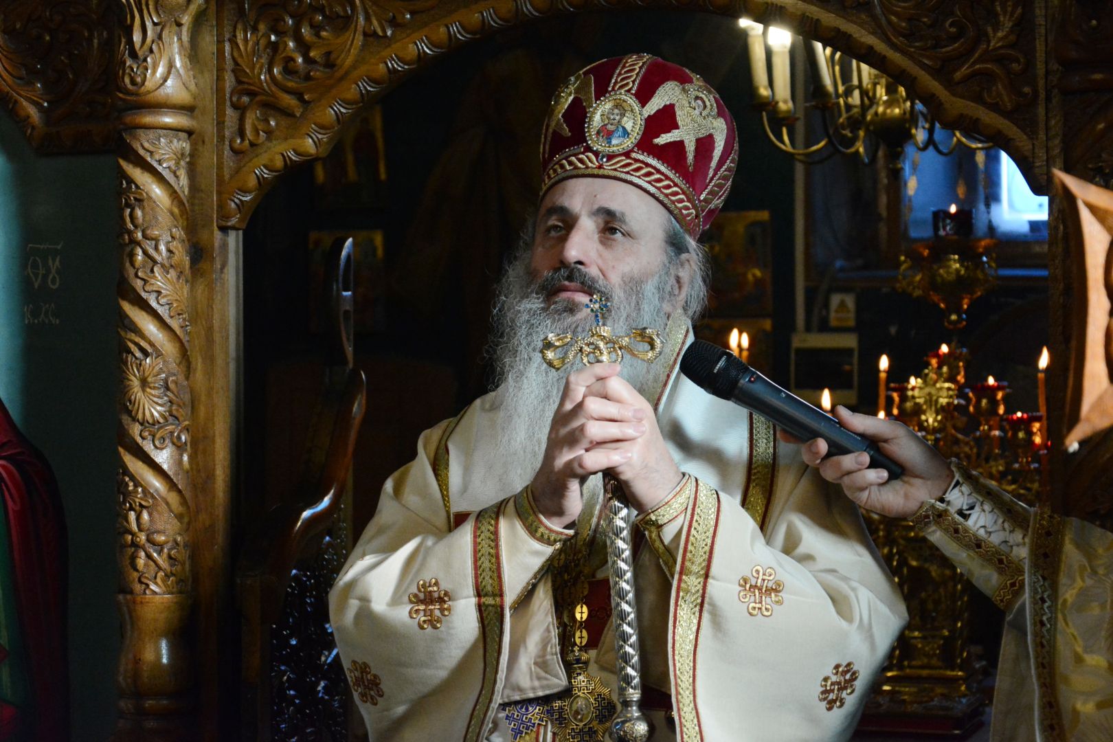 Slujire arhierească la Parohia Bădeni – Iași