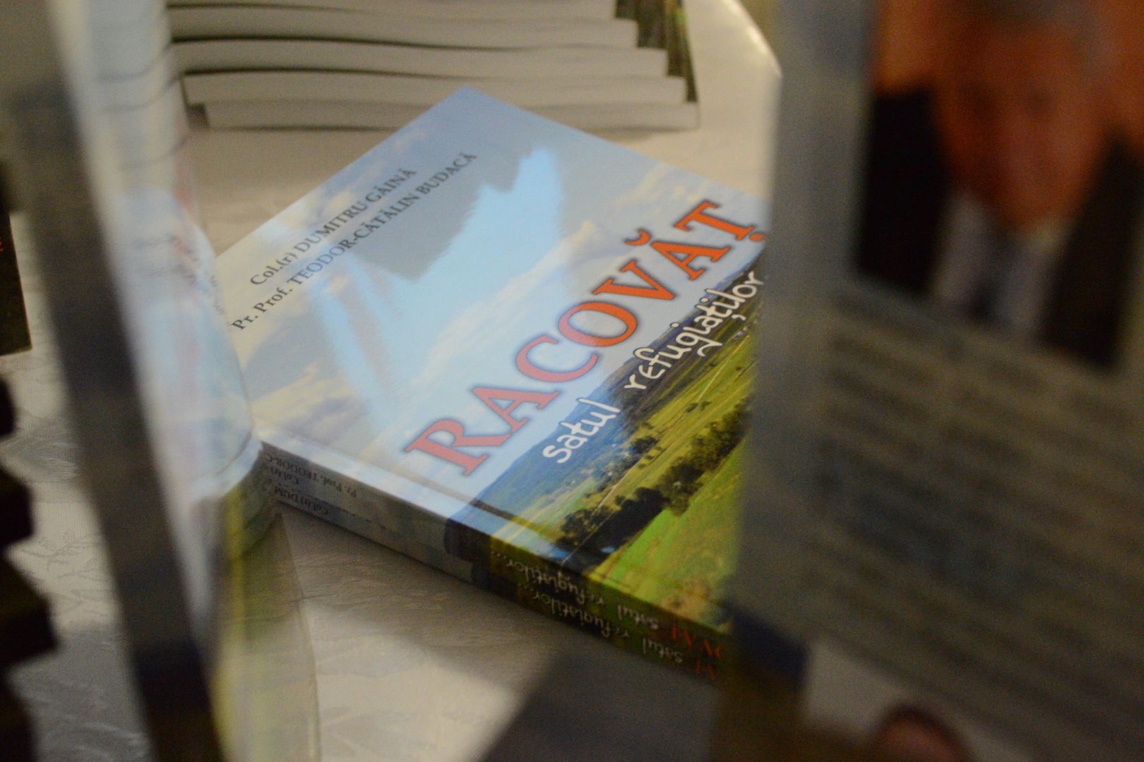 Cartea „Racovăț, satul refugiaților” a fost lansată la Dorohoi