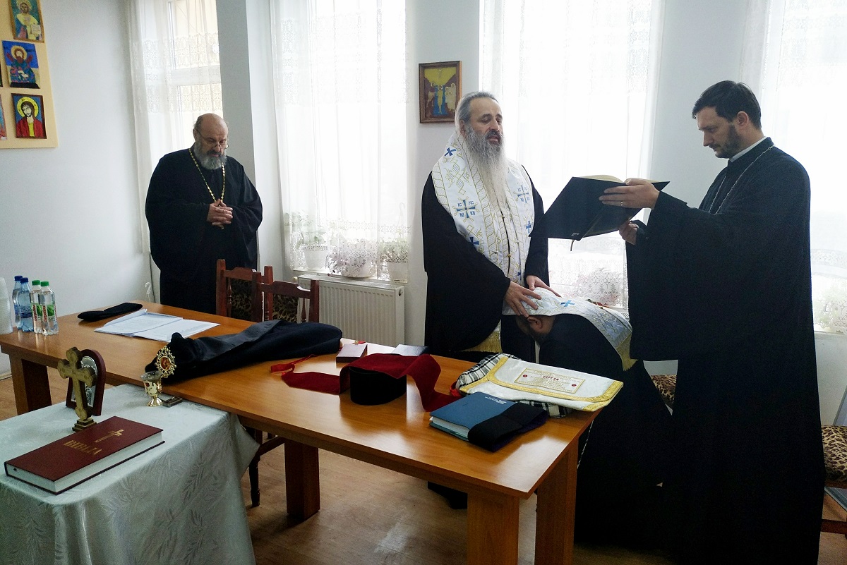 Preoții din Protopopiatul Roznov au un nou protoiereu