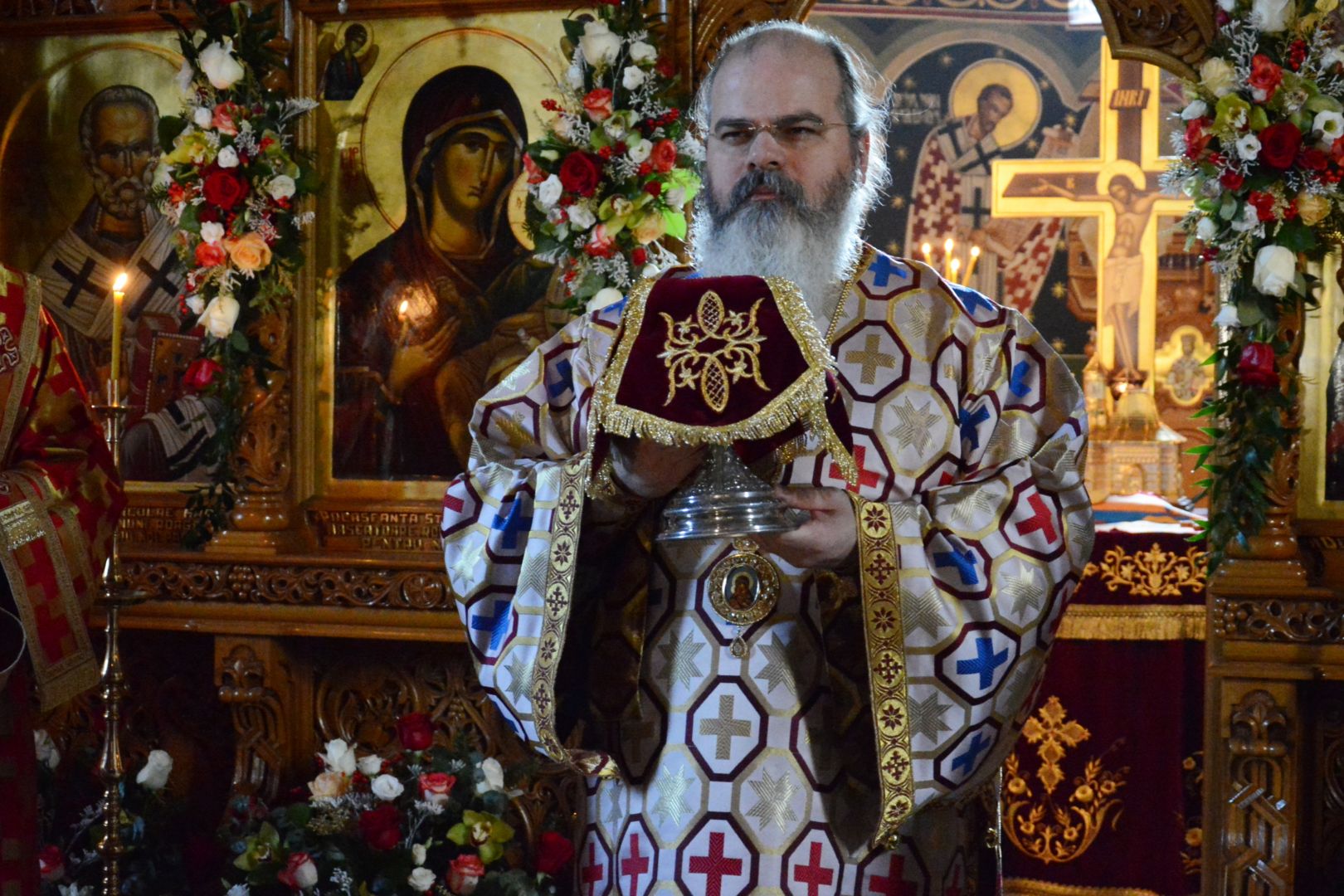 foto: Flavius Popa Mănăstirea Popăuți din Botoșani și-a cinstit ocrotitorul spiritual