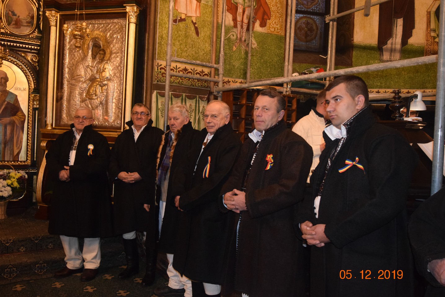 Două slujiri arhierești și manifestări culturale deosebite, la hramul Bisericii „Sfântul Ierarh Nicolae” din Câmpulung Moldovenesc