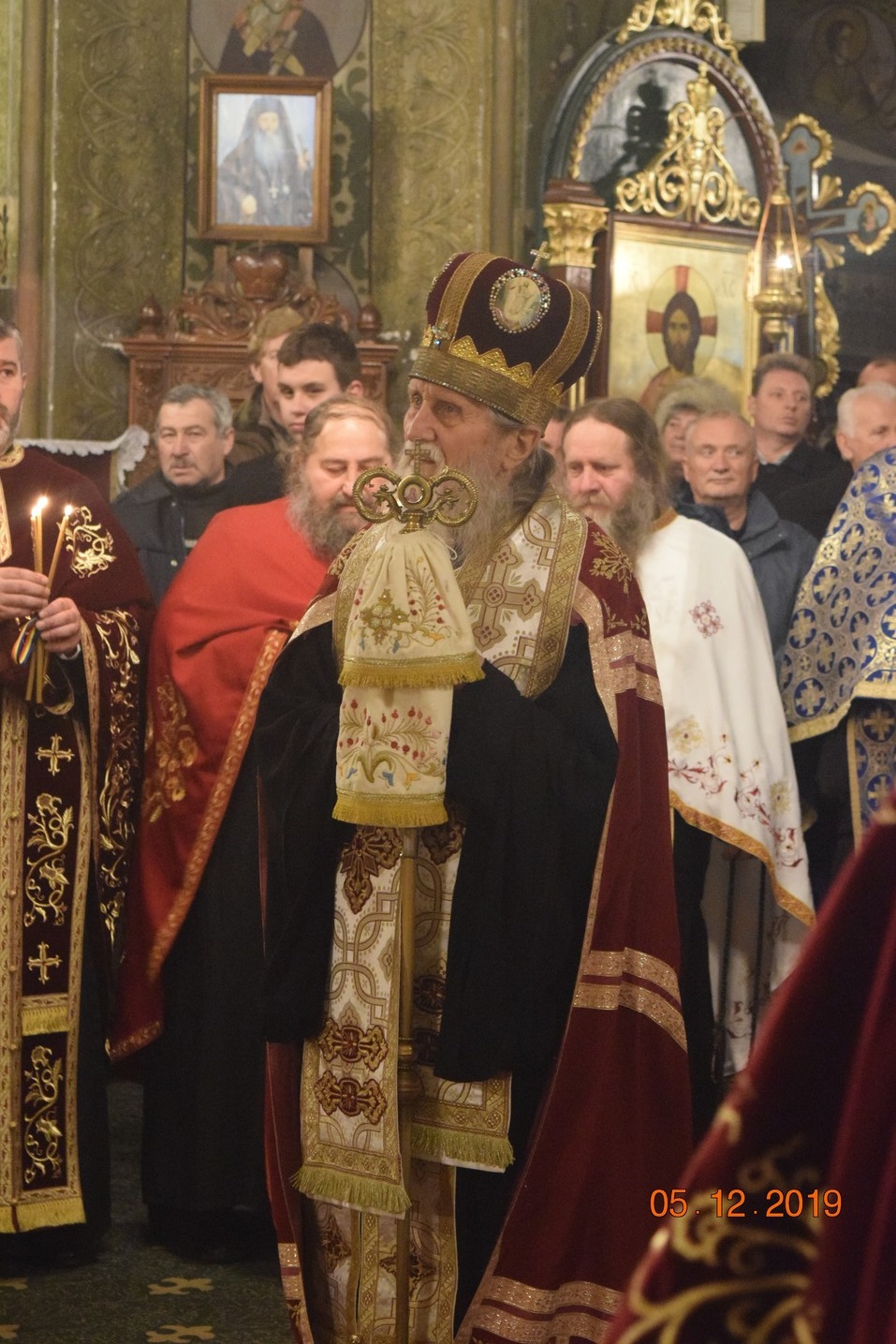 Două slujiri arhierești și manifestări culturale deosebite, la hramul Bisericii „Sfântul Ierarh Nicolae” din Câmpulung Moldovenesc