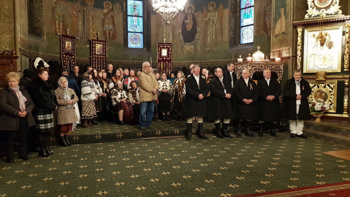 Două slujiri arhierești și manifestări culturale deosebite, la hramul Bisericii „Sfântul Ierarh Nicolae” din Câmpulung Moldovenesc