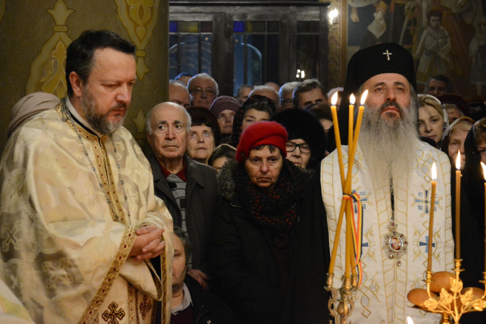 foto: Flavius Popa Sfântul Nicolae a fost cinstit la ceas de seară la Biserica „Sfântul Nicolae Domnesc” din Iași