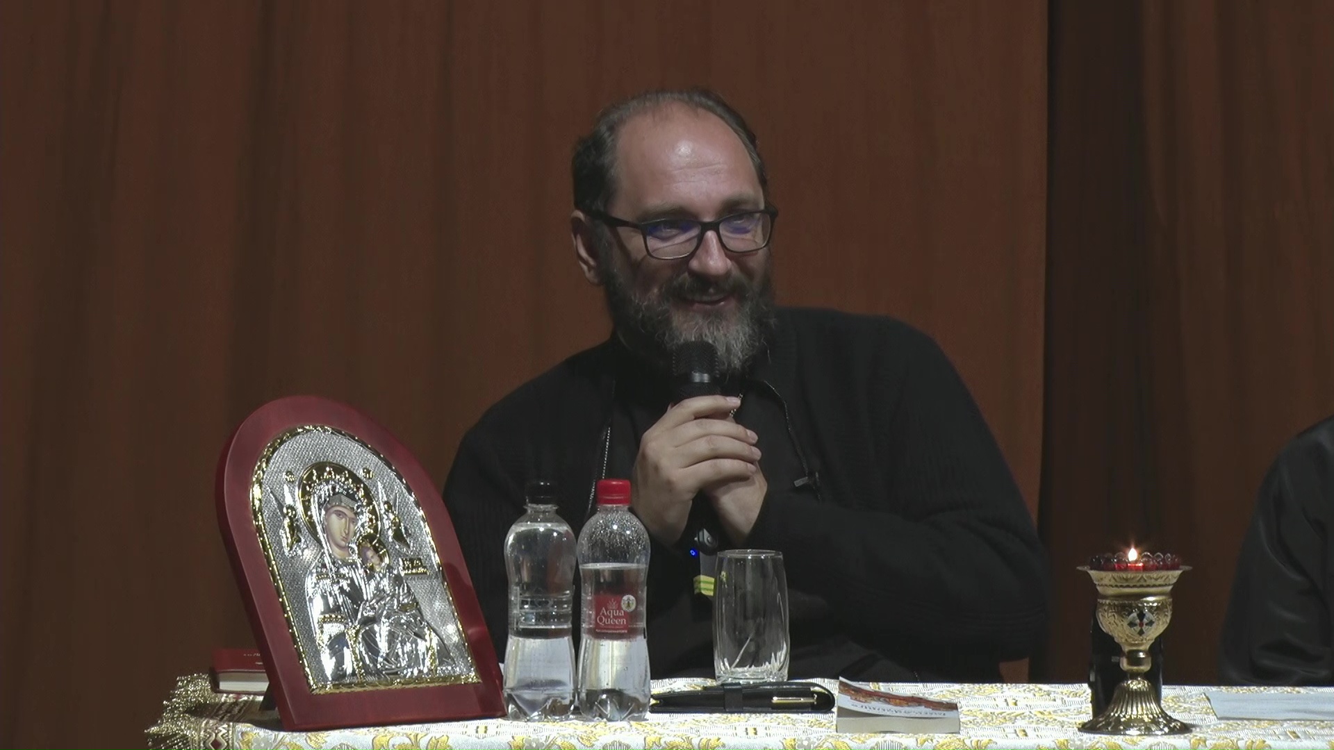 ((Video) Maica Domnului și intrarea Bisericii în lume – Părintele Constantin Necula | Partea a doua