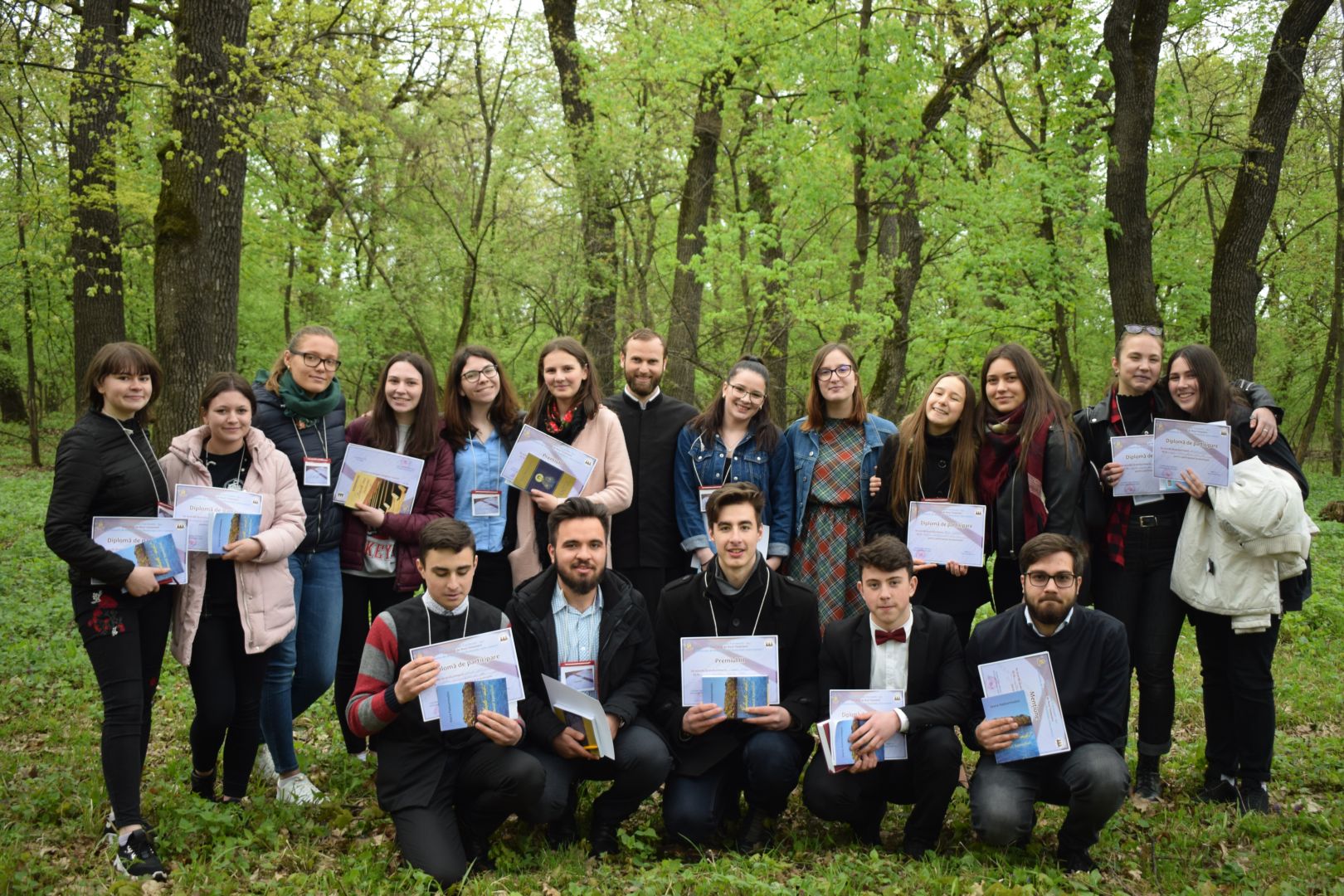 Gând de mulțumire pentru cel mai mare dar din liceu: grupul „Prietenii Sfinților Trei Ierarhi”