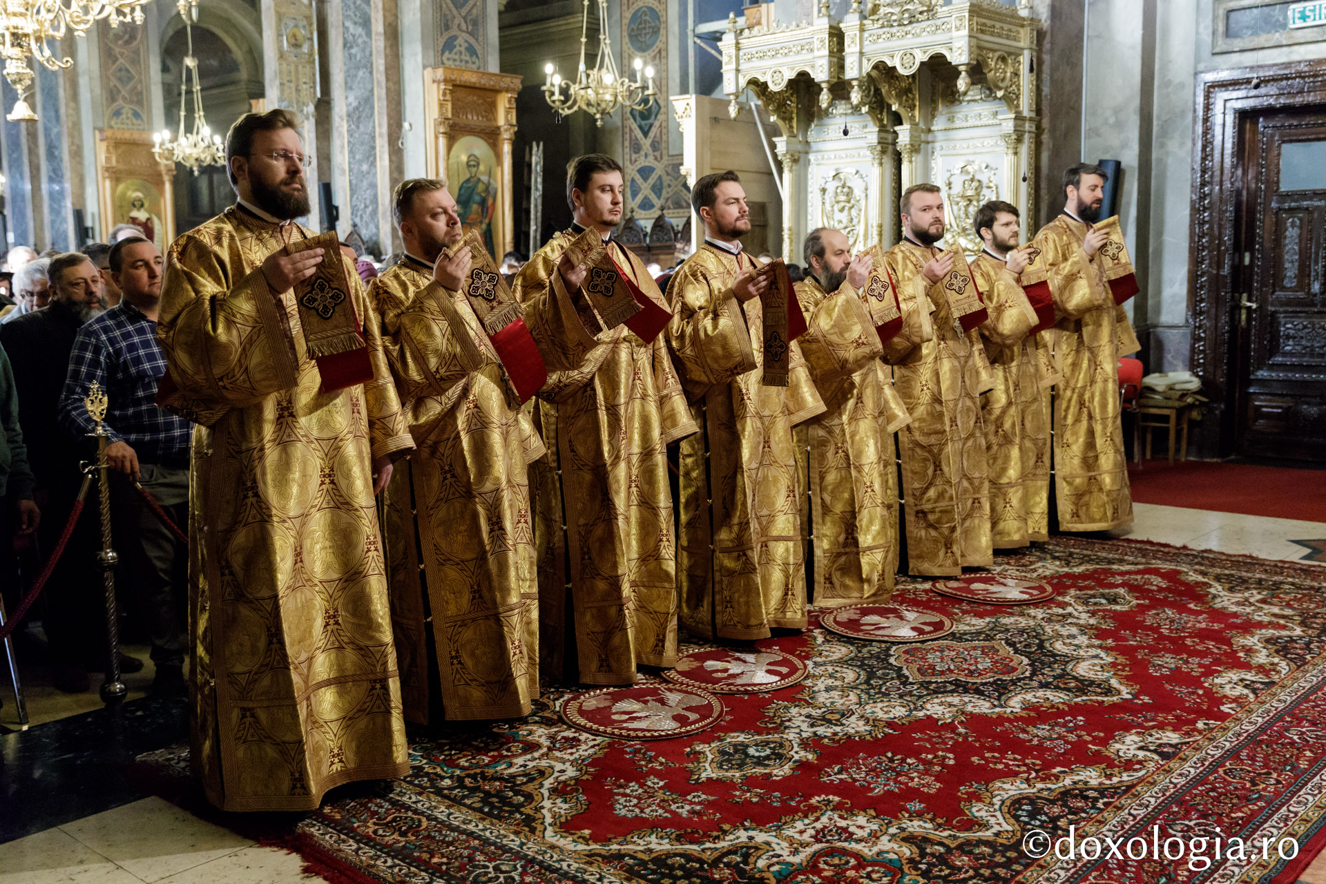 Sfântul Ierarh Iosif cel Milostiv, sărbătorit la Catedrala din Iași: „Avea o sensibilitate sfâșietoare pentru durerea celorlalți”