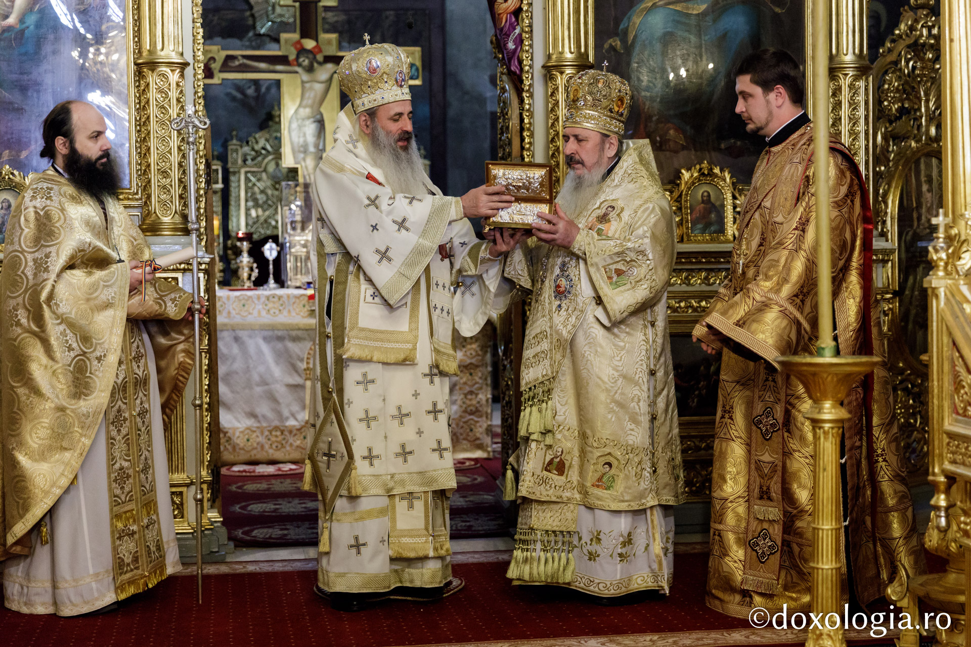 Sfântul Ierarh Iosif cel Milostiv, sărbătorit la Catedrala din Iași: „Avea o sensibilitate sfâșietoare pentru durerea celorlalți”