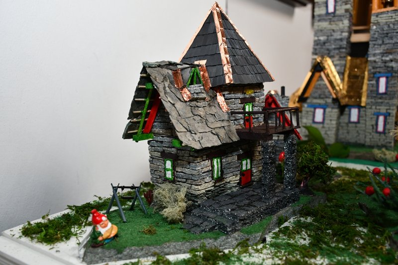 Grupul tinerilor NEPSIS din Parohia Ciriè a făurit un sat în miniatură